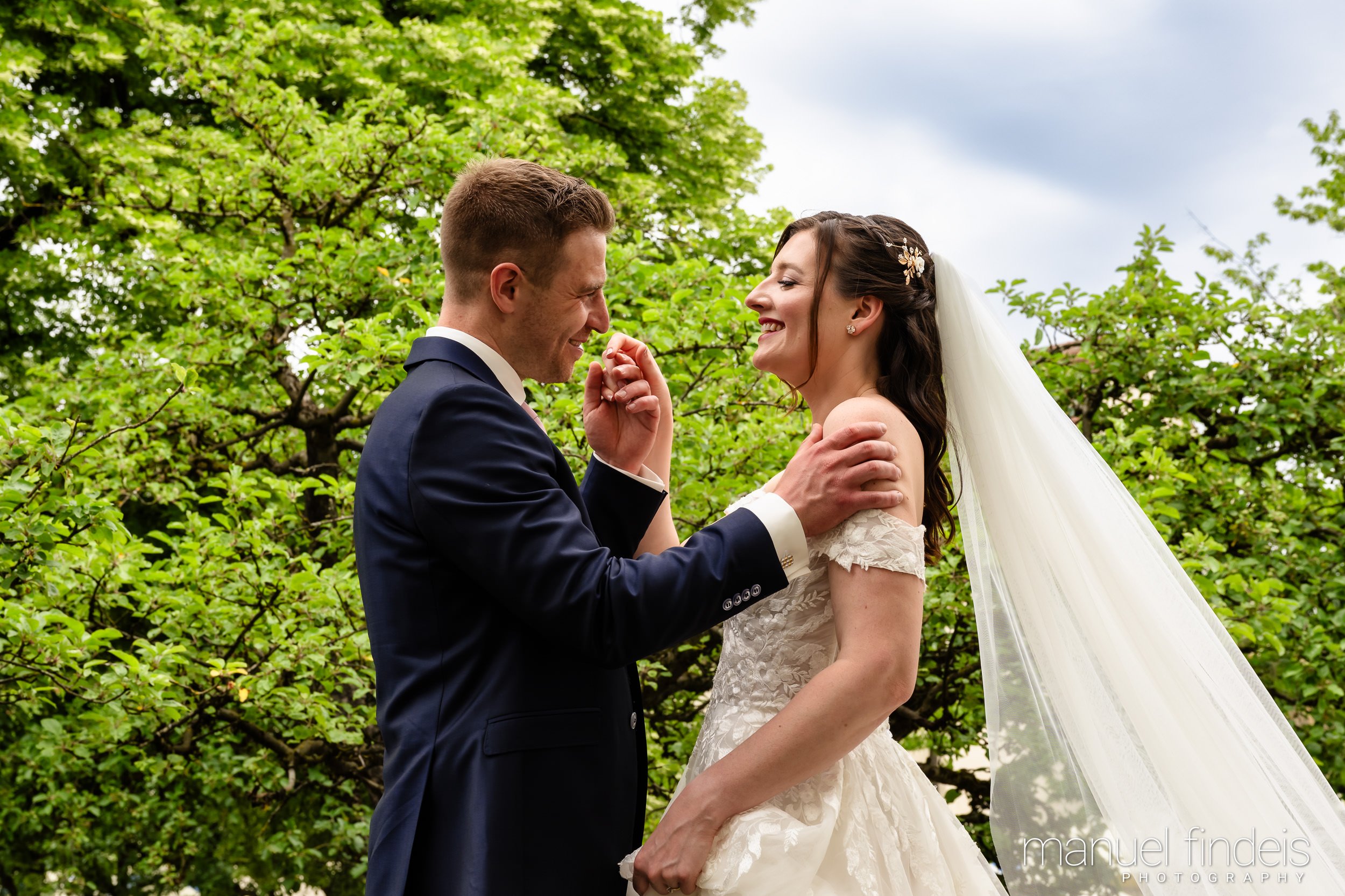 0055_Hochzeit_RuS_www.manuelfindeis.com.jpg