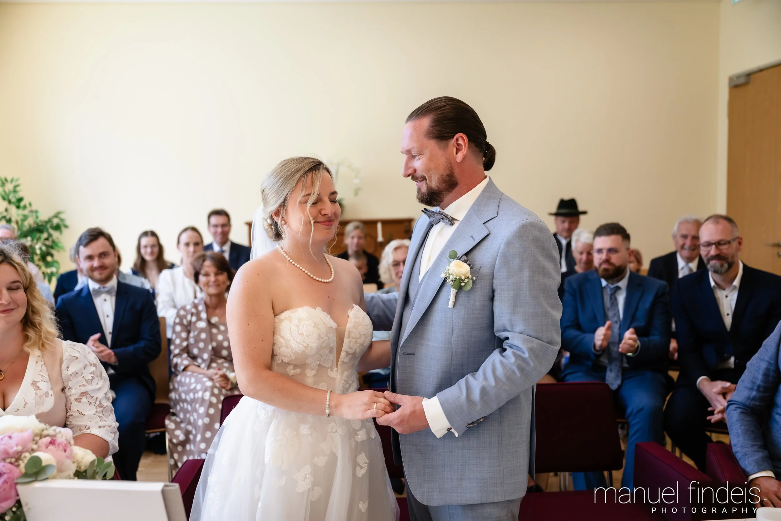 0286_Hochzeit_RundS_www.manuelfindeis.com.jpg