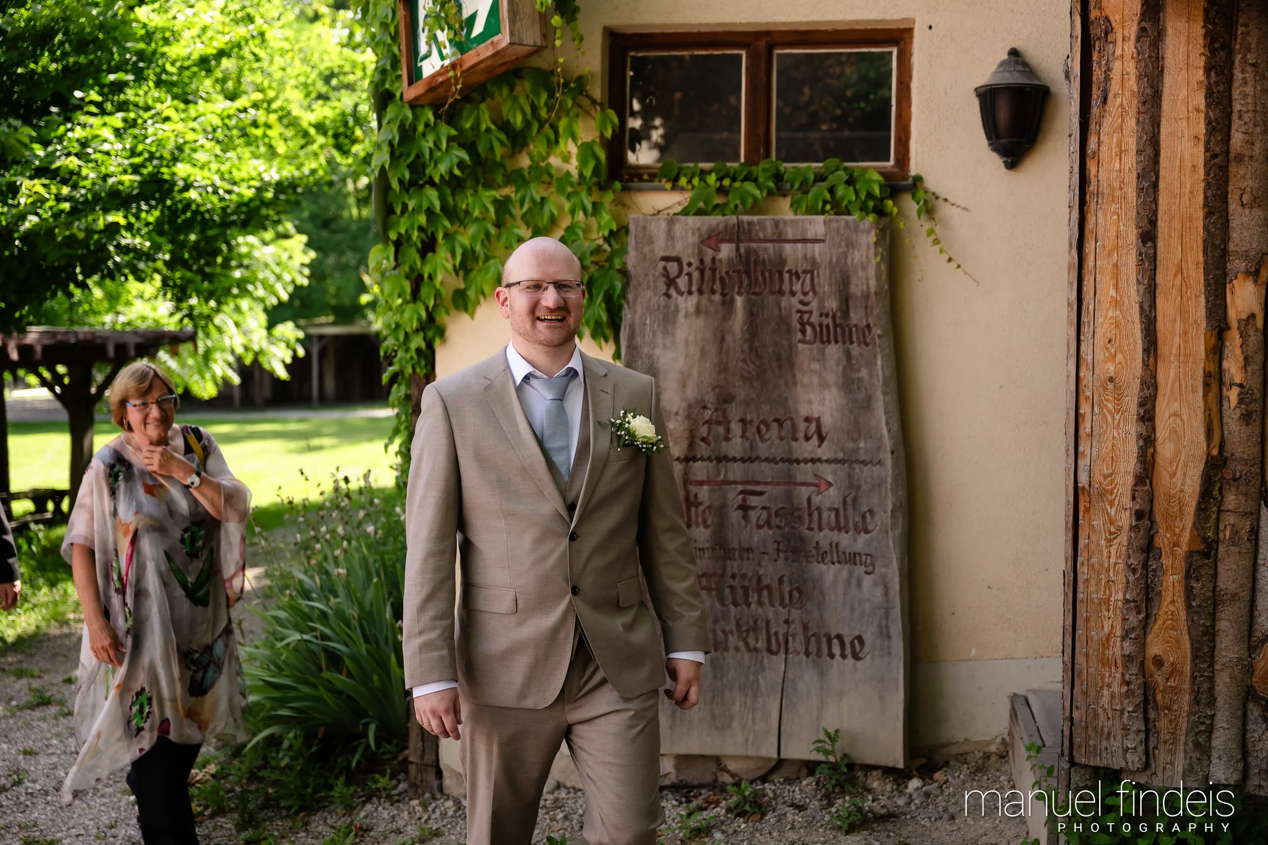 0522_Hochzeit-LUM_www.manuelfindeis.com.jpg