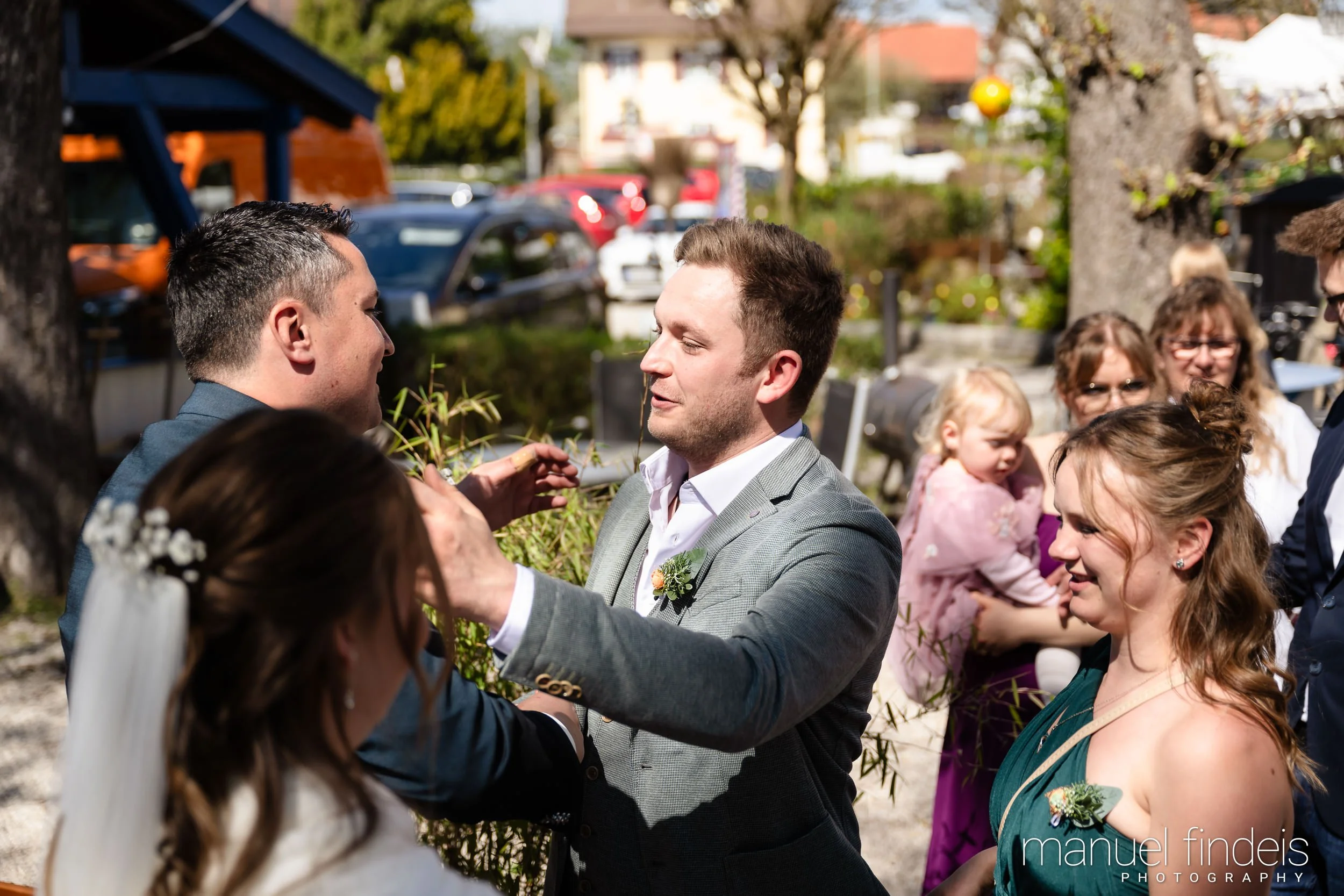 0431_Hochzeit_VuA_www.manuelfindeis.com.jpg