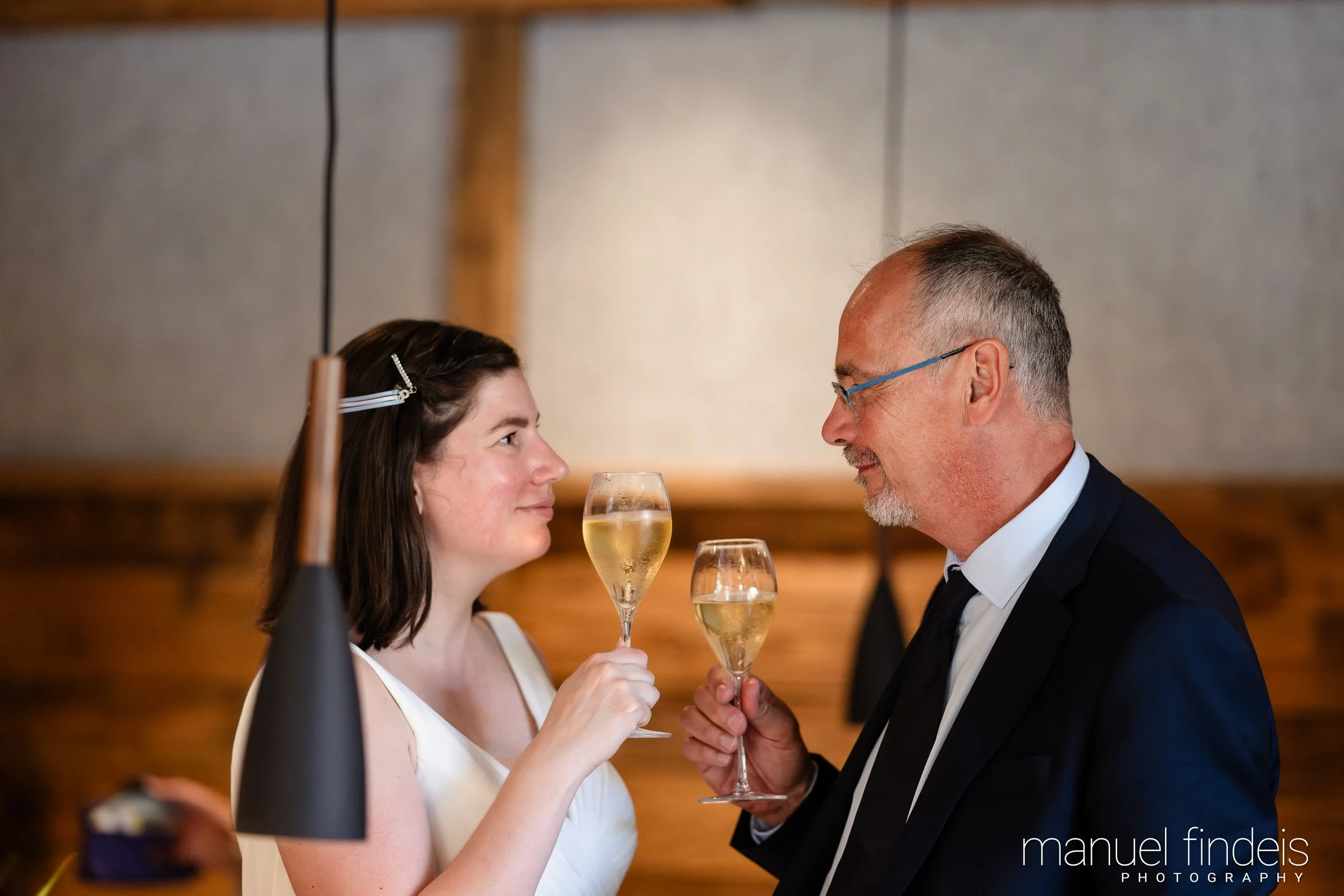 0199_Hochzeit-CuS_www.manuelfindeis.com.jpg