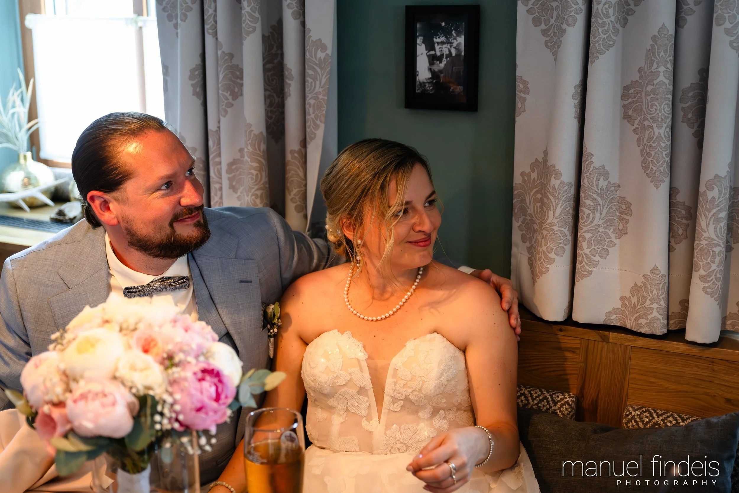 0566_Hochzeit_RundS_www.manuelfindeis.com.jpg