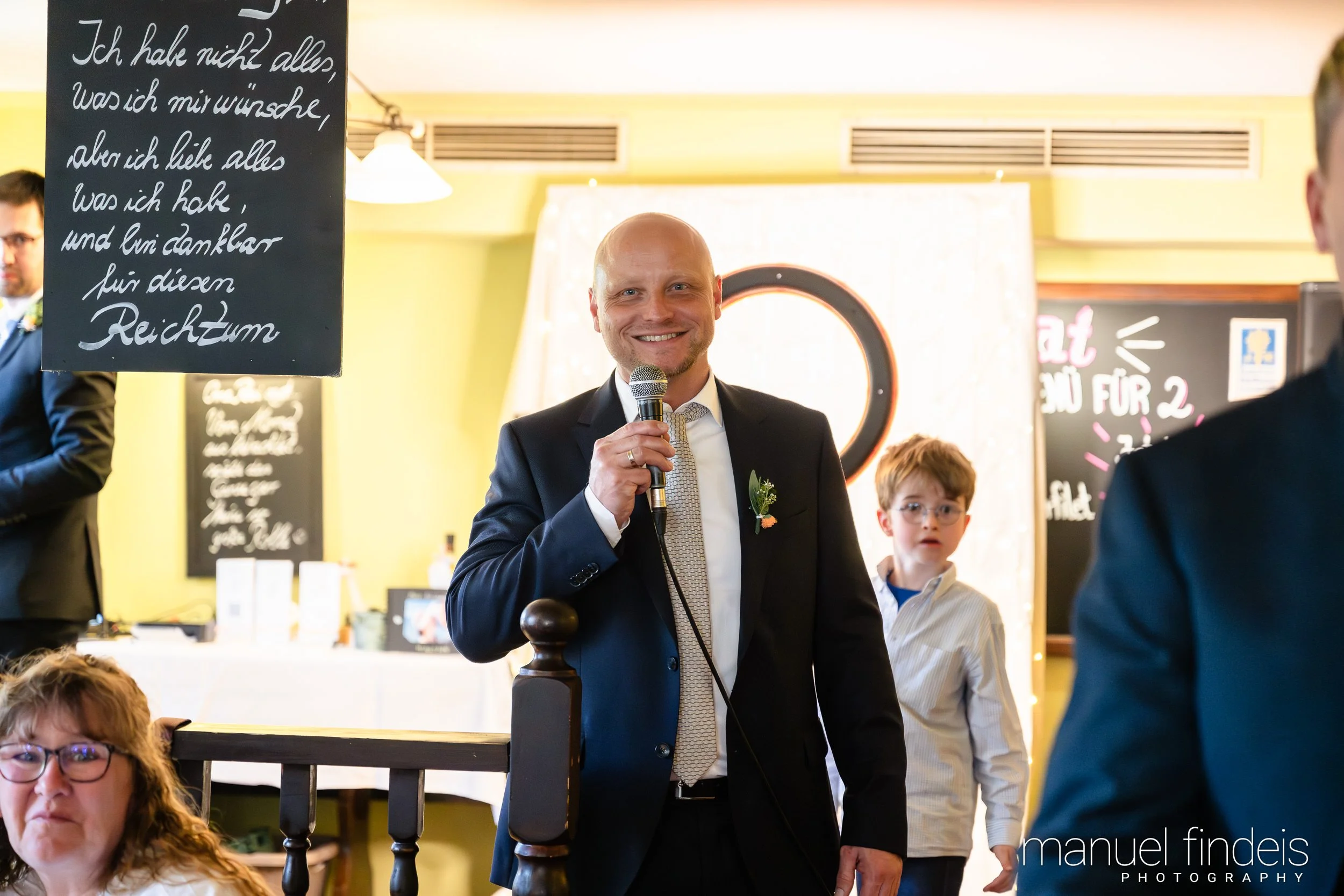 0722_Hochzeit_VuA_www.manuelfindeis.com.jpg