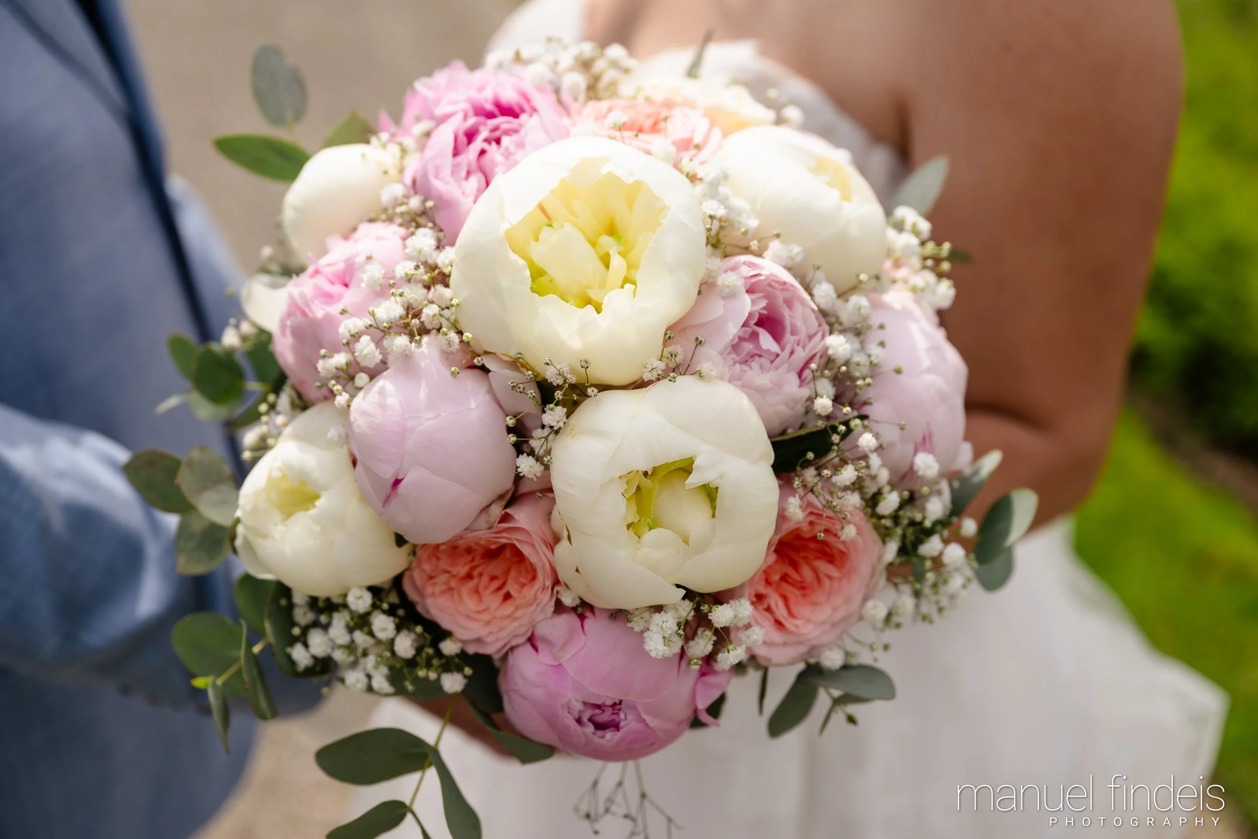 0083_Hochzeit_RundS_www.manuelfindeis.com.jpg