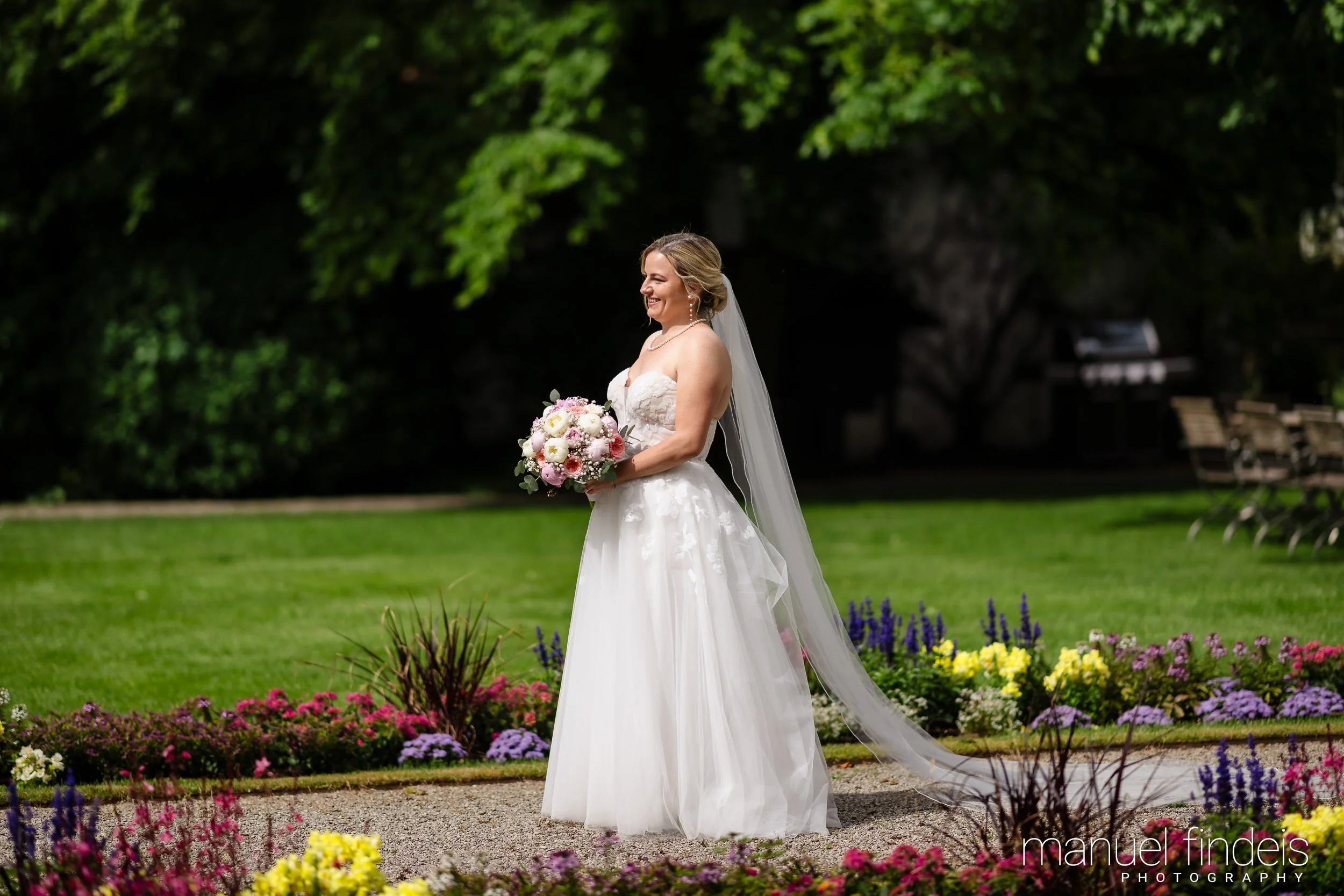 0053_Hochzeit_RundS_www.manuelfindeis.com.jpg