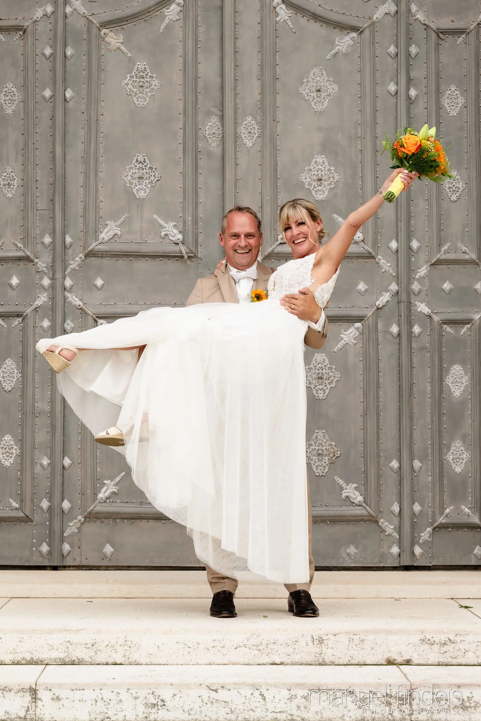 0399_Hochzeit_CuR_www.manuelfindeis.com.jpg