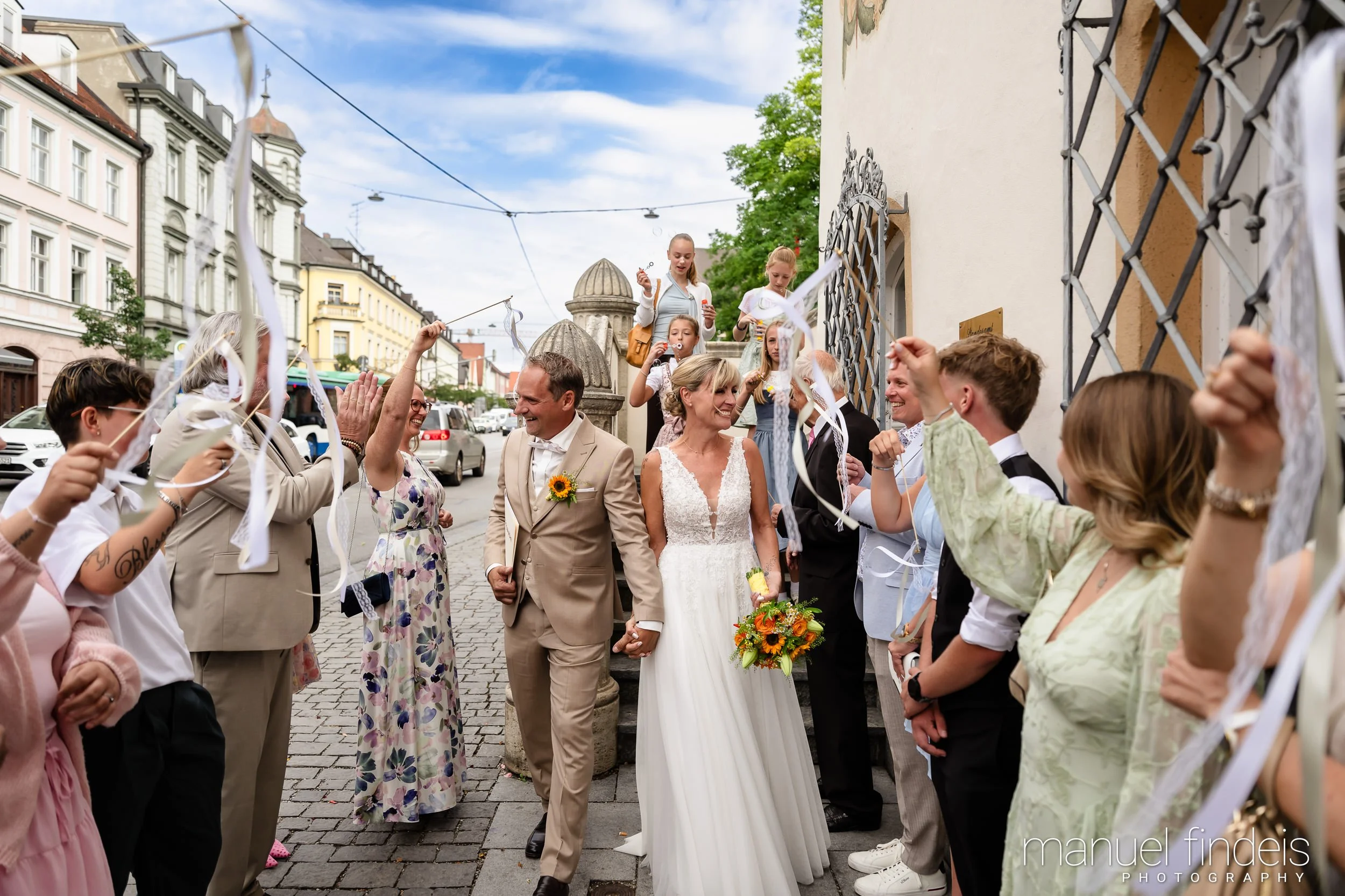 0253_Hochzeit_CuR_www.manuelfindeis.com.jpg