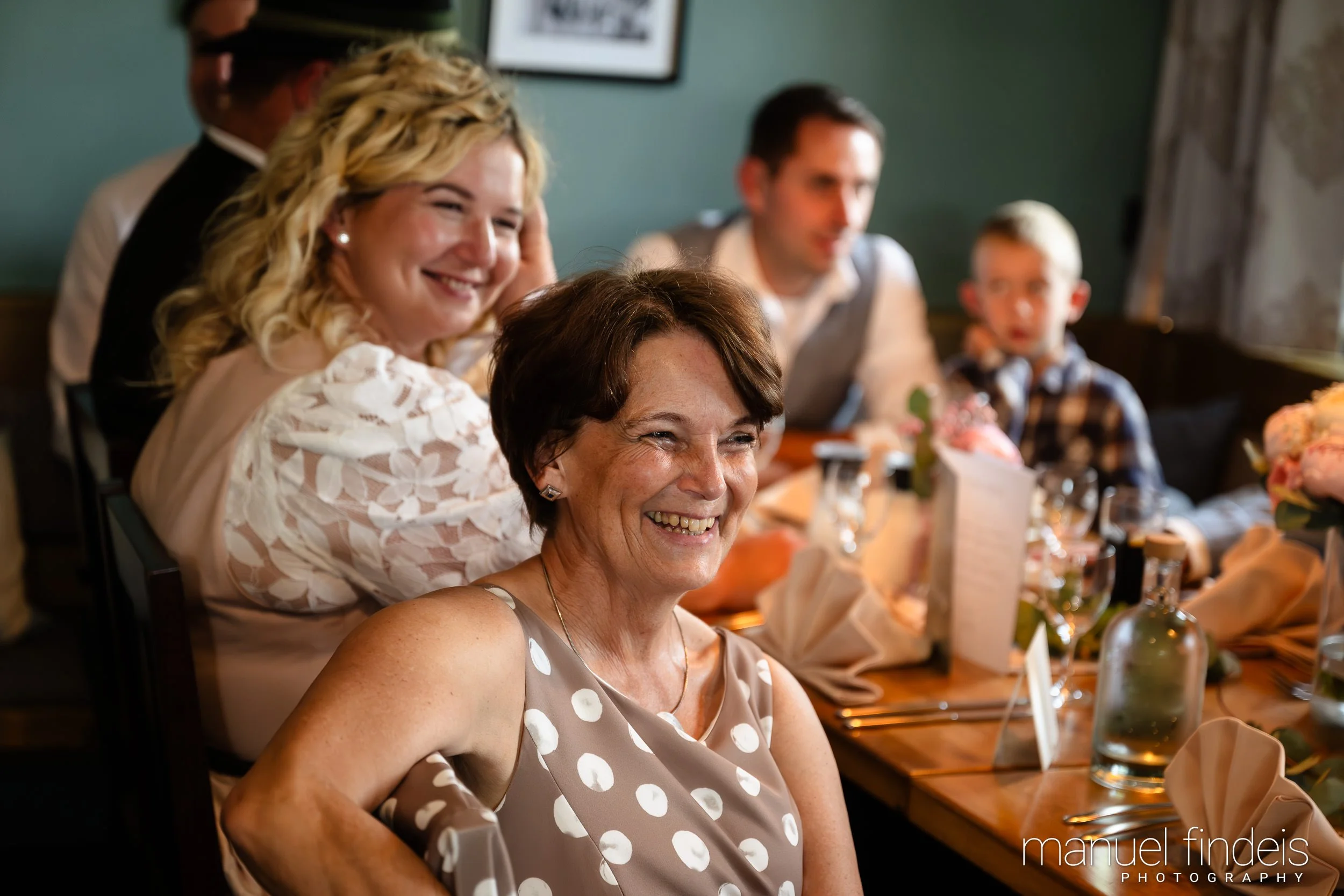 0507_Hochzeit_RundS_www.manuelfindeis.com.jpg