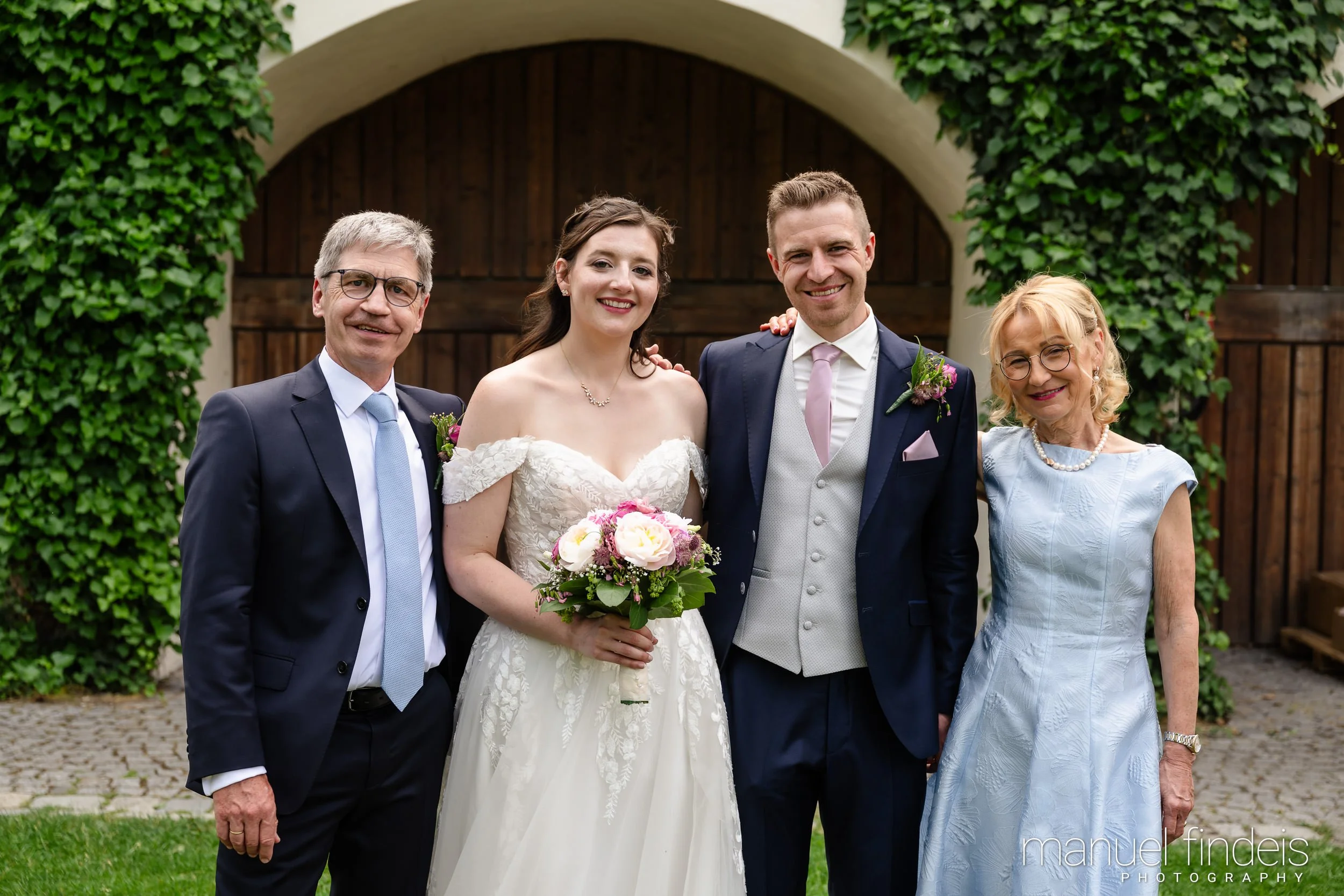 0407_Hochzeit_Rus_www.manuelfindeis.com.jpg