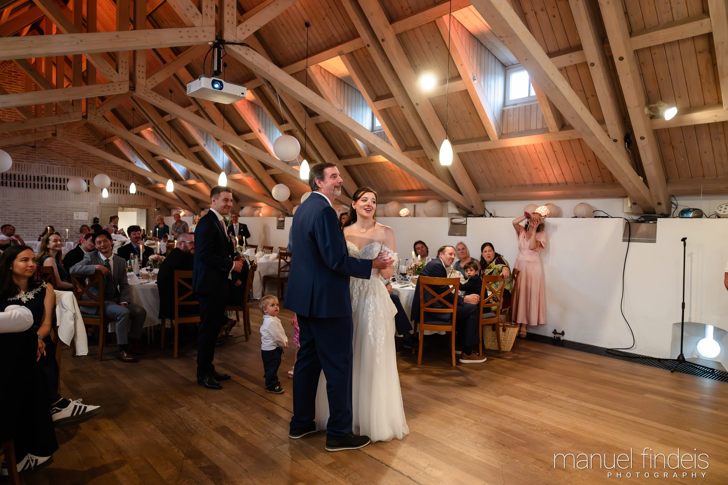 0752_Hochzeit_Rus_www.manuelfindeis.com.jpg