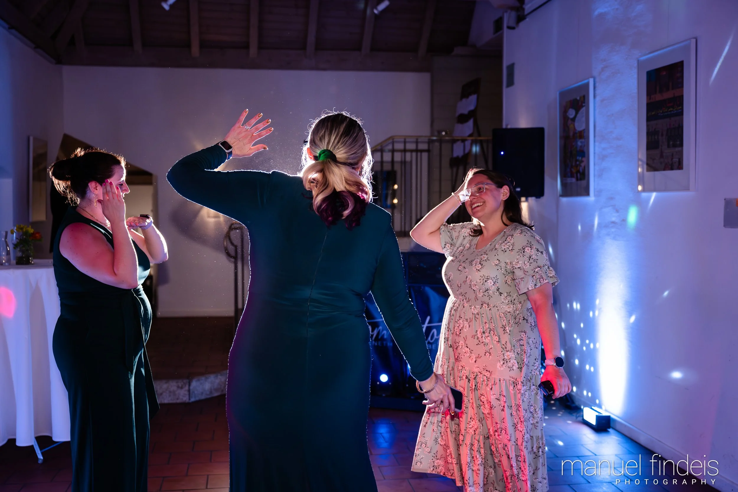 1023_Hochzeit_RuS_www.manuelfindeis.com.jpg