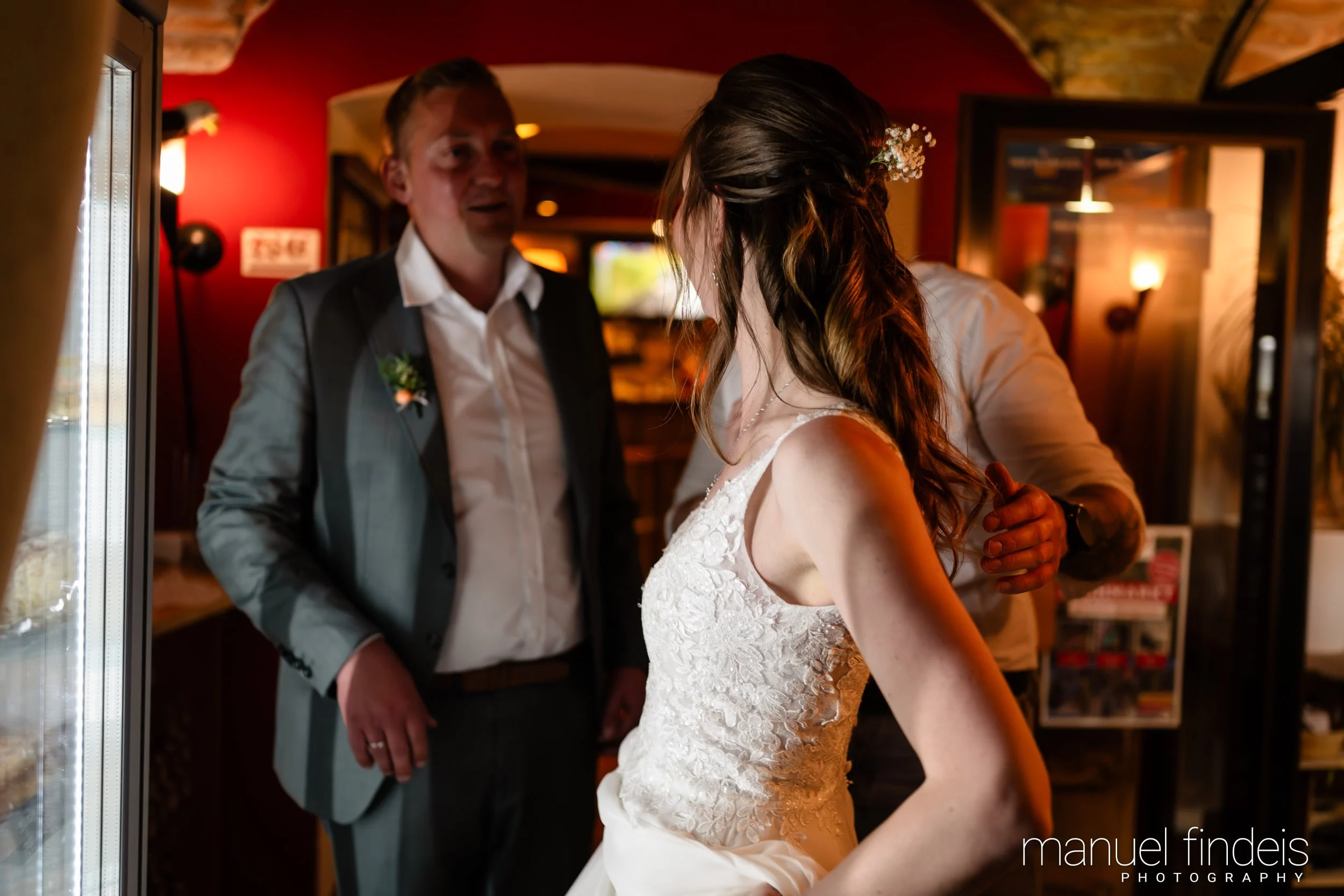 1014_Hochzeit_VuA_www.manuelfindeis.com.jpg