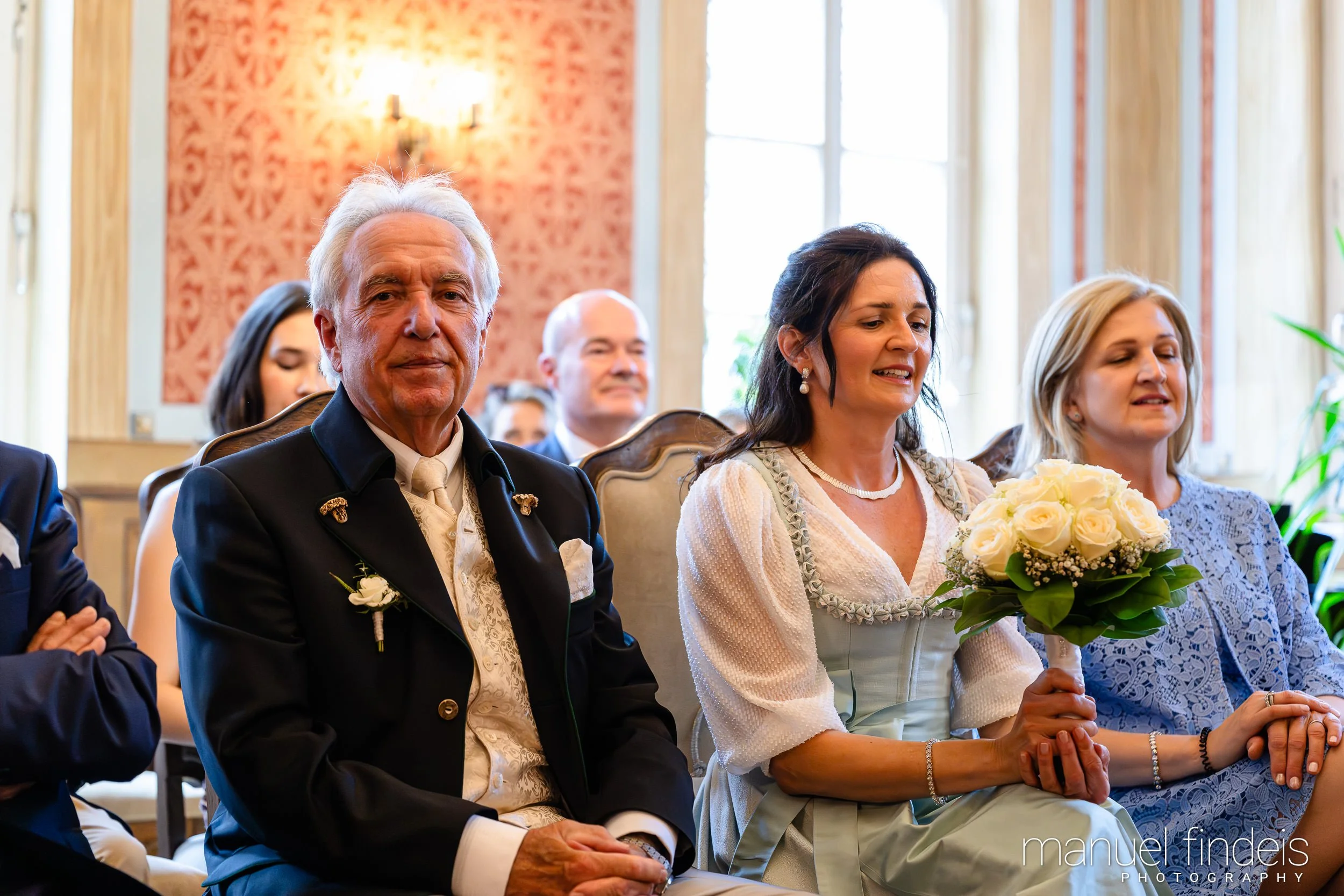 0088_Hochzeit_AuE_www.manuelfindeis.com.jpg