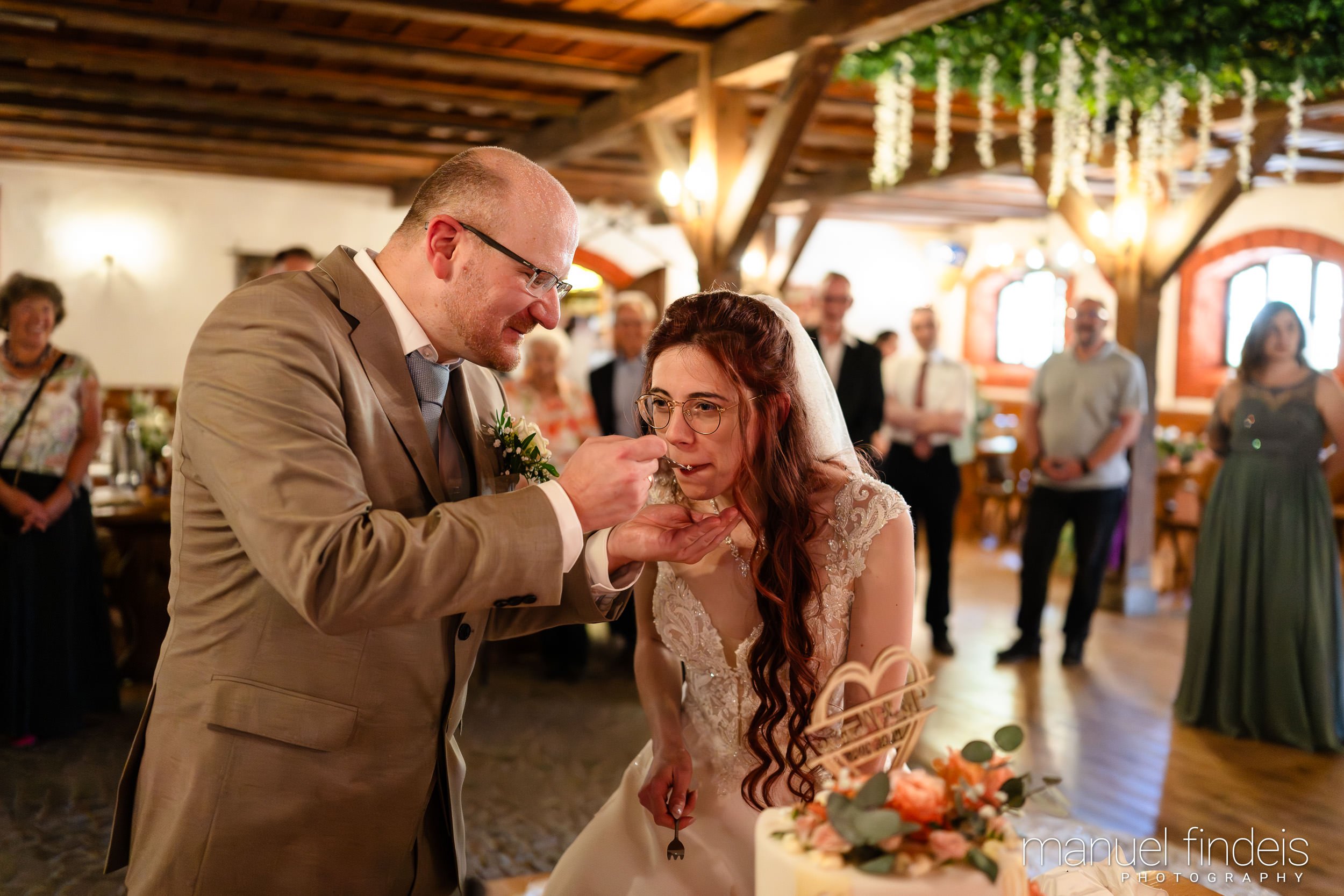 0399_Hochzeit-LUM_www.manuelfindeis.com.jpg