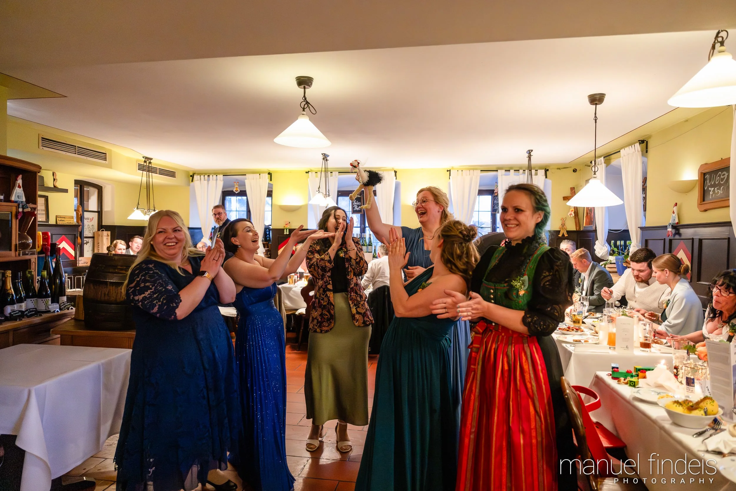0853_Hochzeit_VuA_www.manuelfindeis.com.jpg