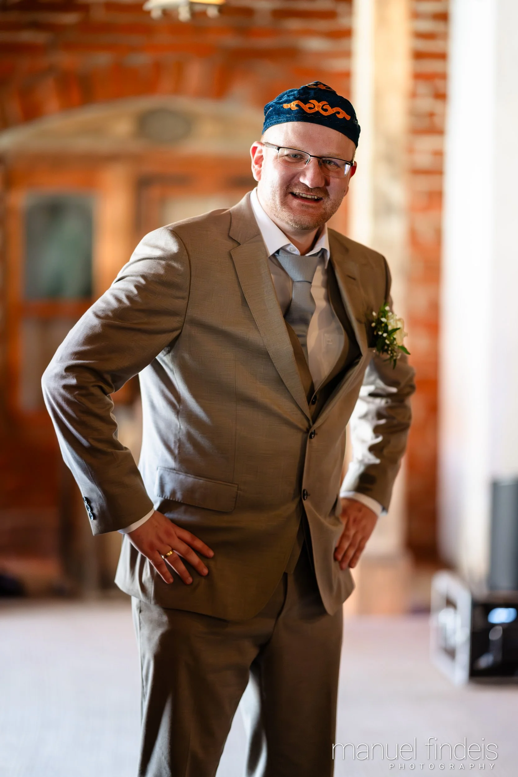 0607_Hochzeit-LUM_www.manuelfindeis.com.jpg