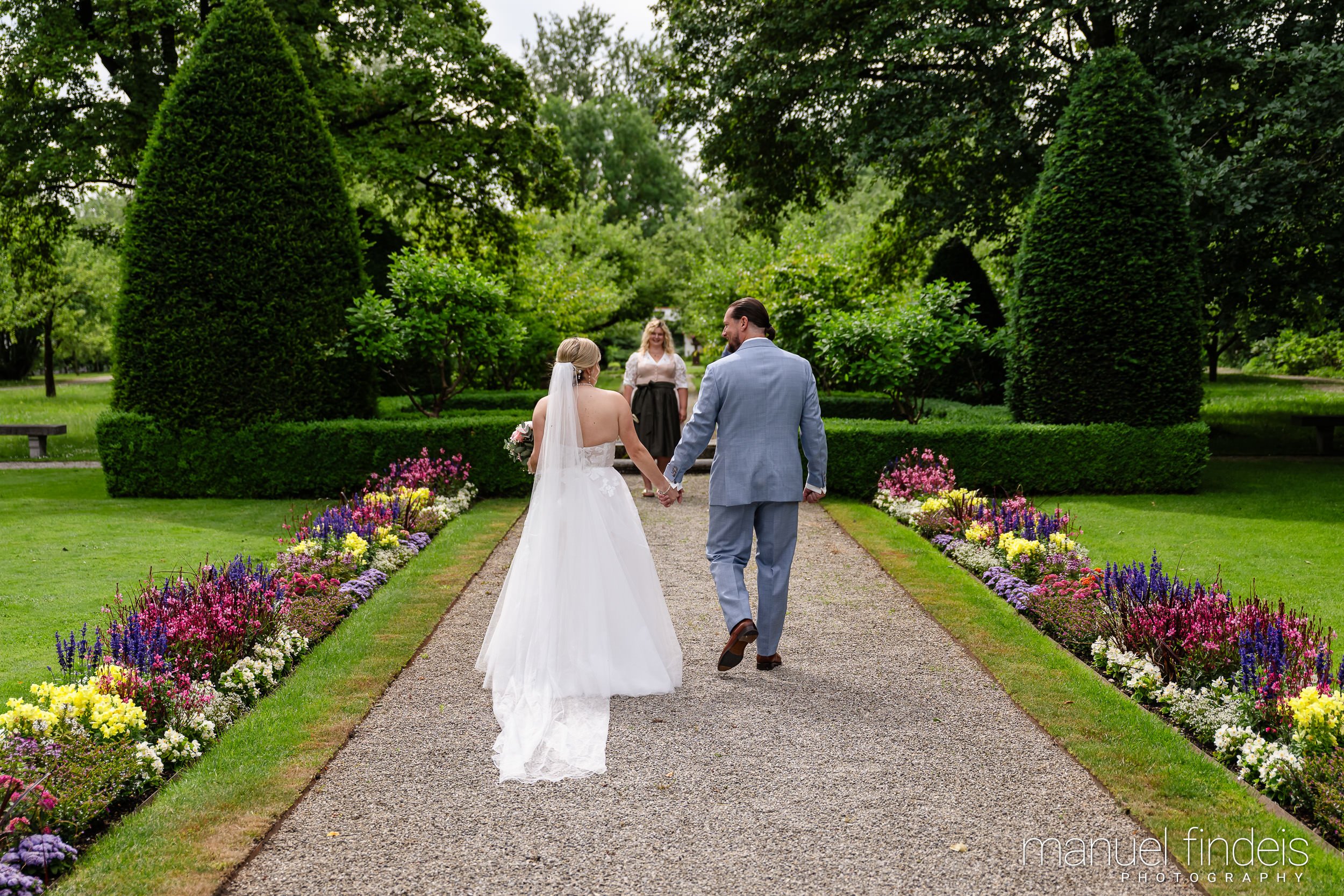 0049_Hochzeit_RundS_www.manuelfindeis.com.jpg