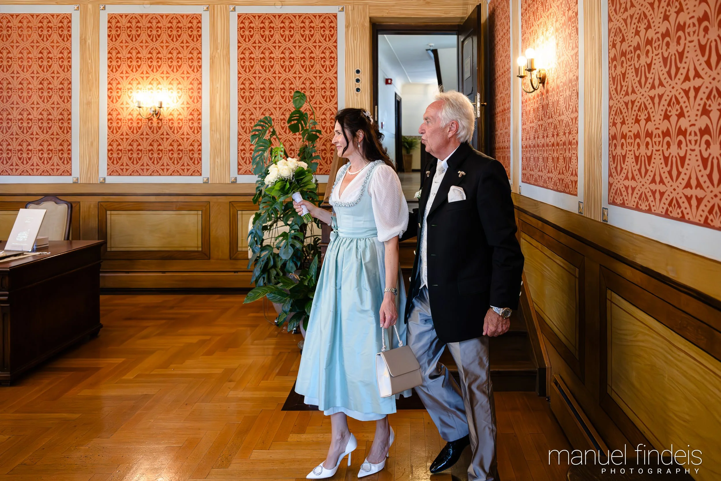 0081_Hochzeit_AuE_www.manuelfindeis.com.jpg