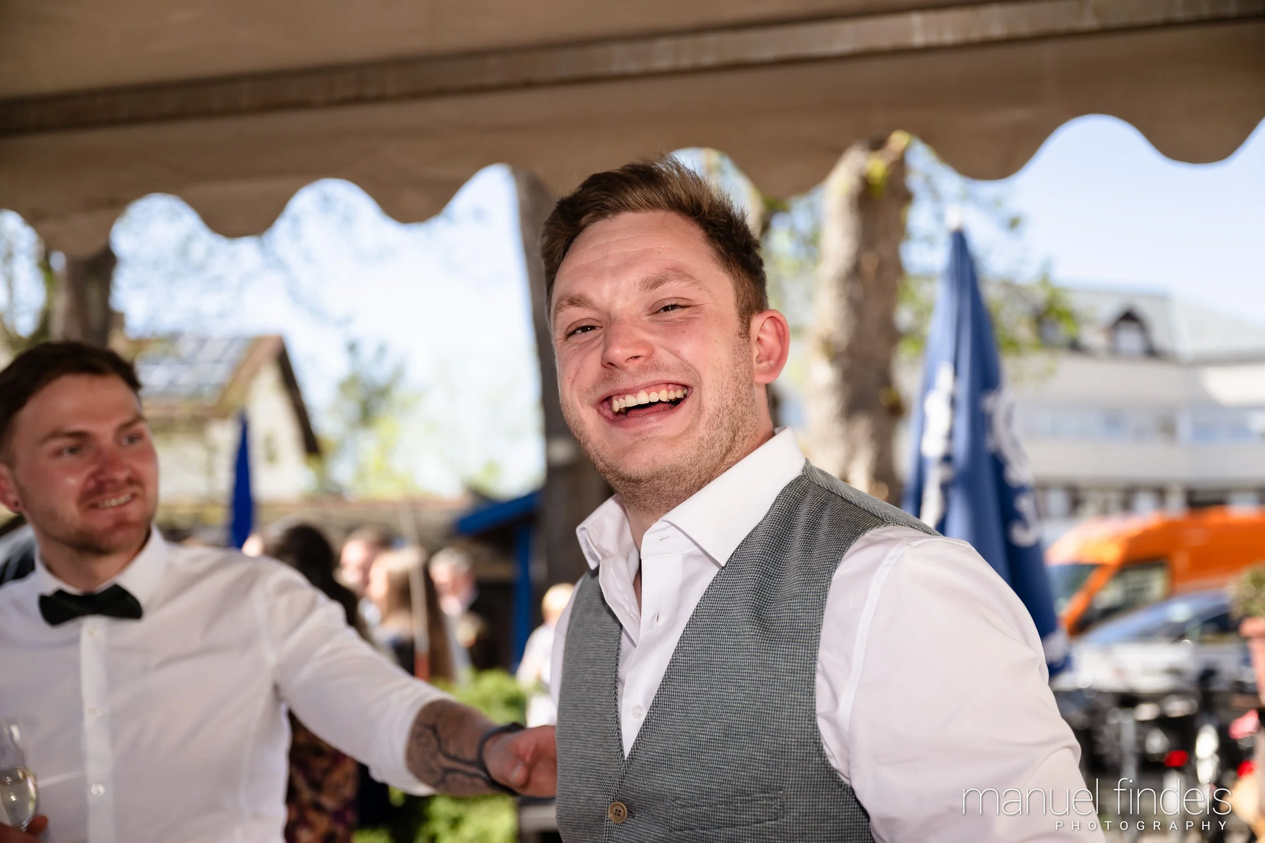 0544_Hochzeit_VuA_www.manuelfindeis.com.jpg