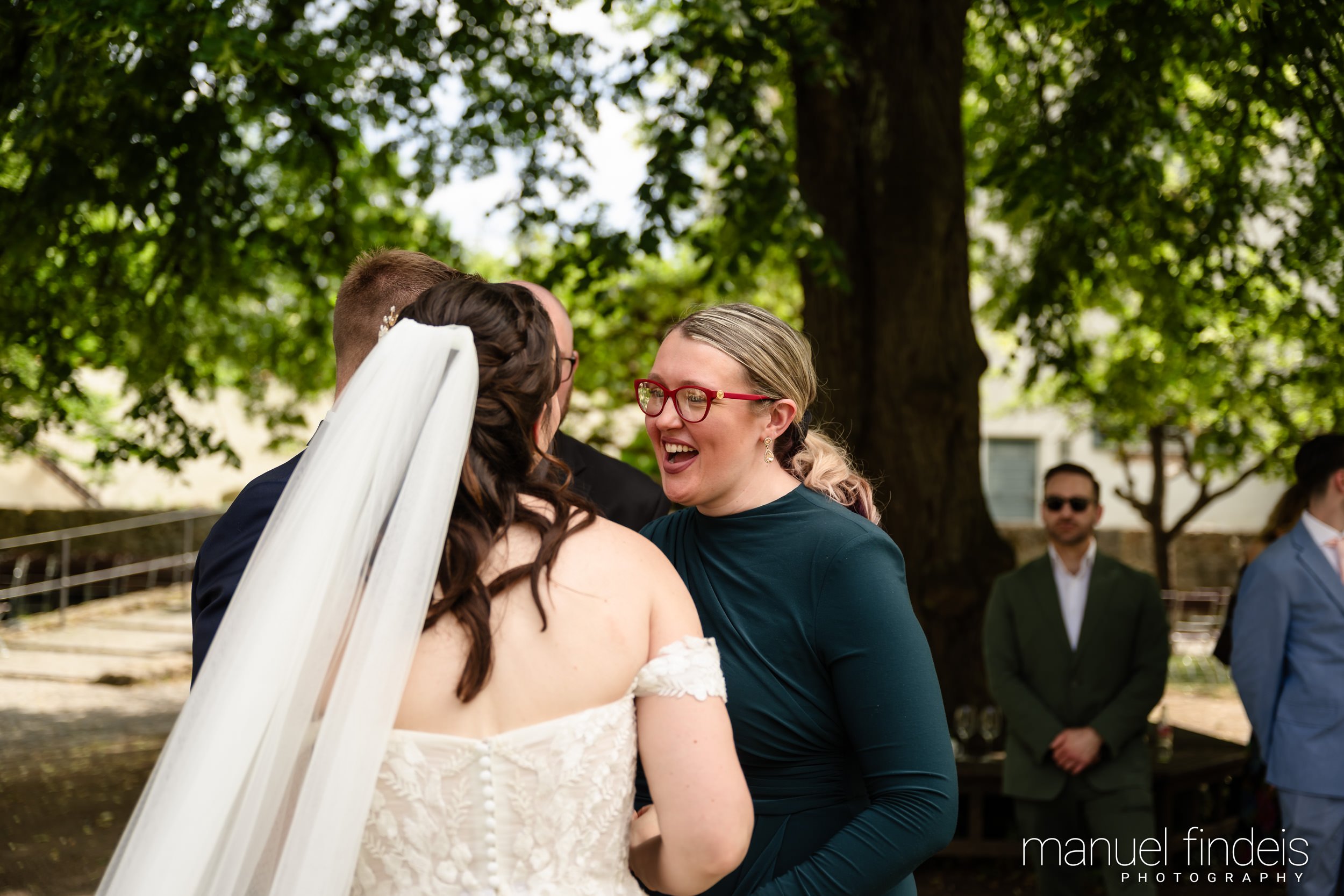 0375_Hochzeit_RuS_www.manuelfindeis.com.jpg