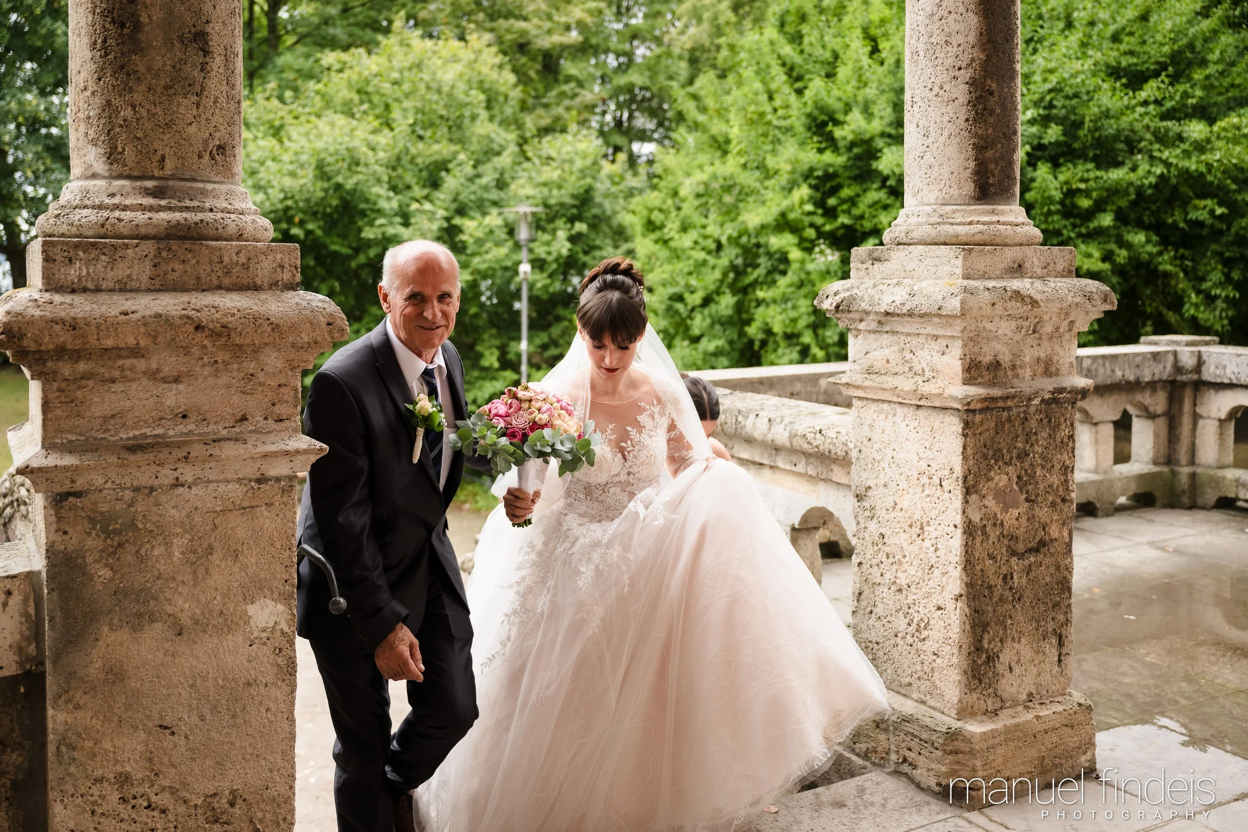 0100_Hochzeit-AuJ_www.manuelfindeis.com.jpg
