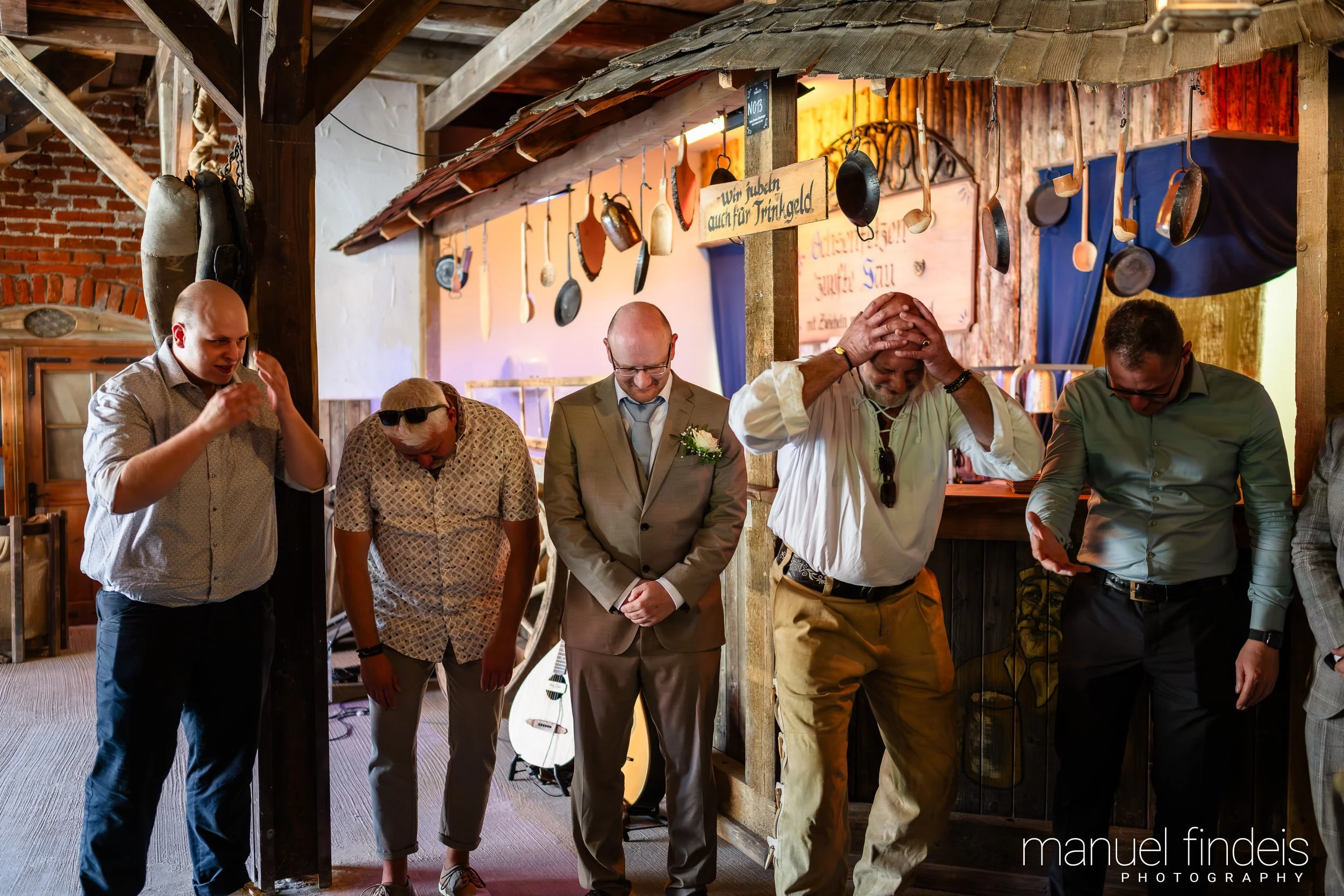 0671_Hochzeit-LUM_www.manuelfindeis.com.jpg