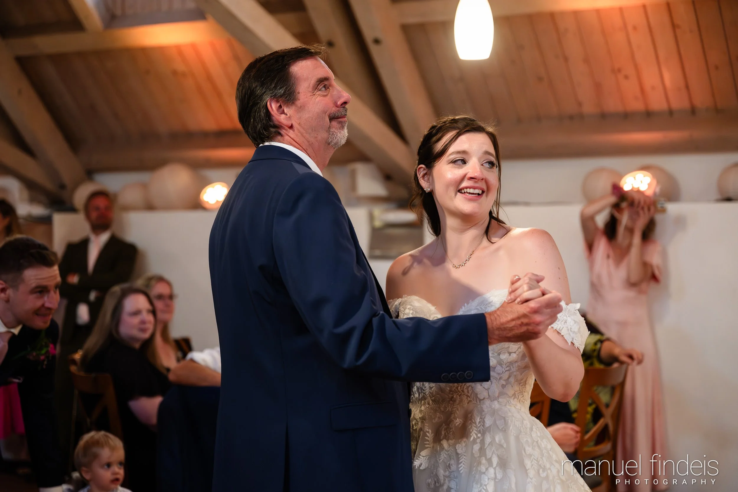 0737_Hochzeit_Rus_www.manuelfindeis.com.jpg