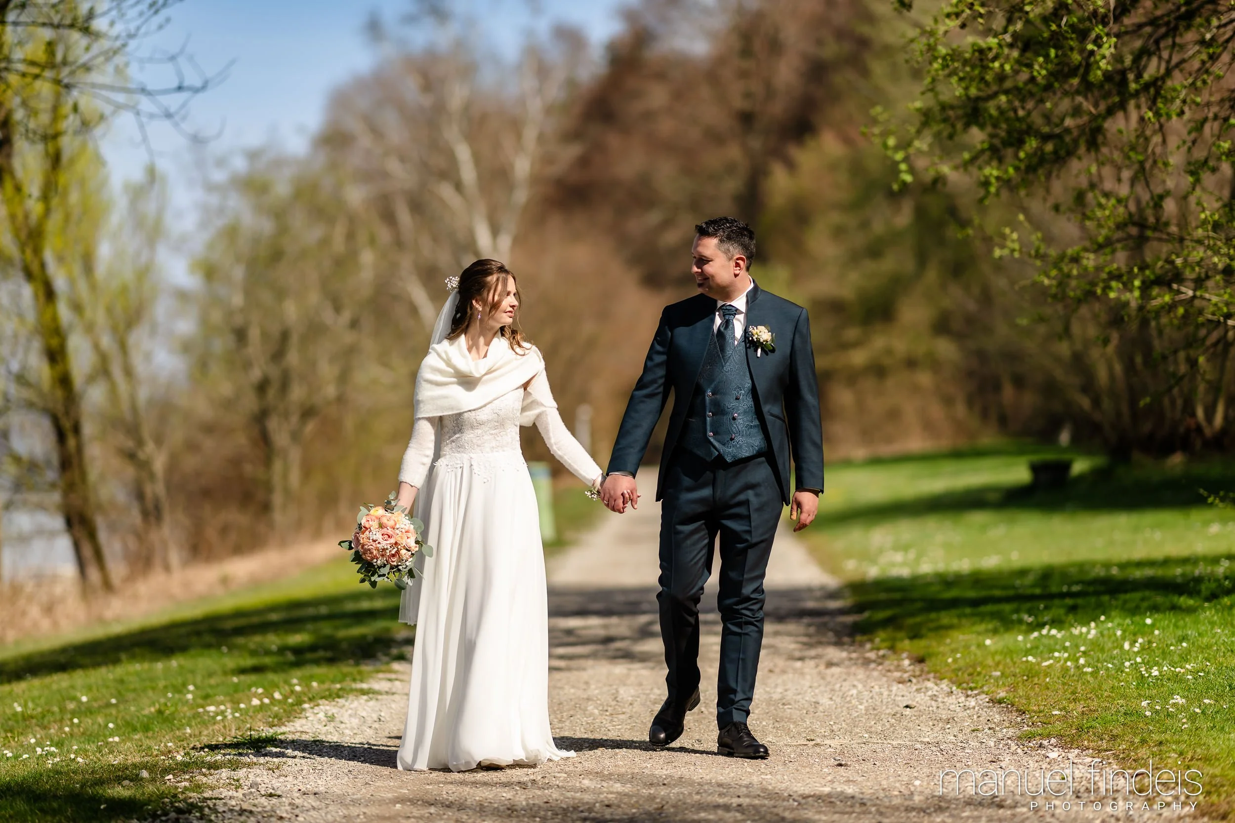 0074_Hochzeit_VuA_www.manuelfindeis.com.jpg