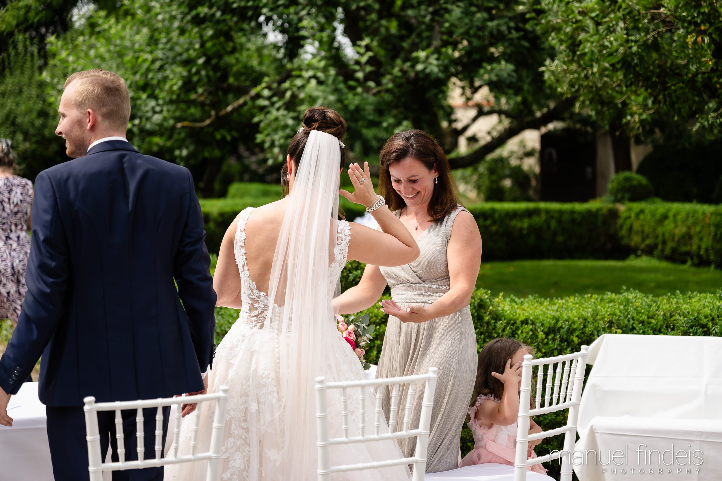 0258_Hochzeit-SuF_www.manuelfindeis.com.jpg