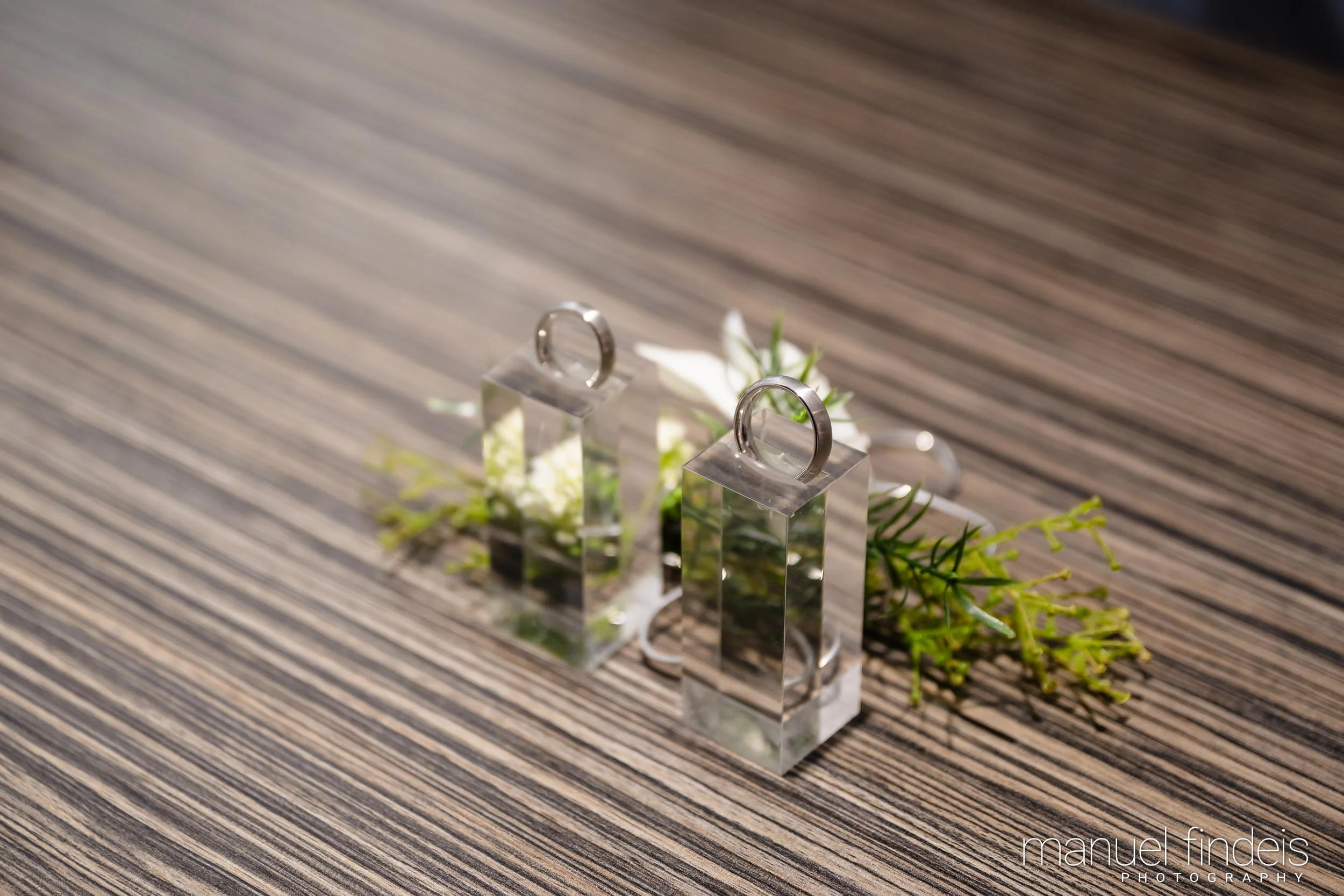 0059_Hochzeit-CuS_www.manuelfindeis.com.jpg