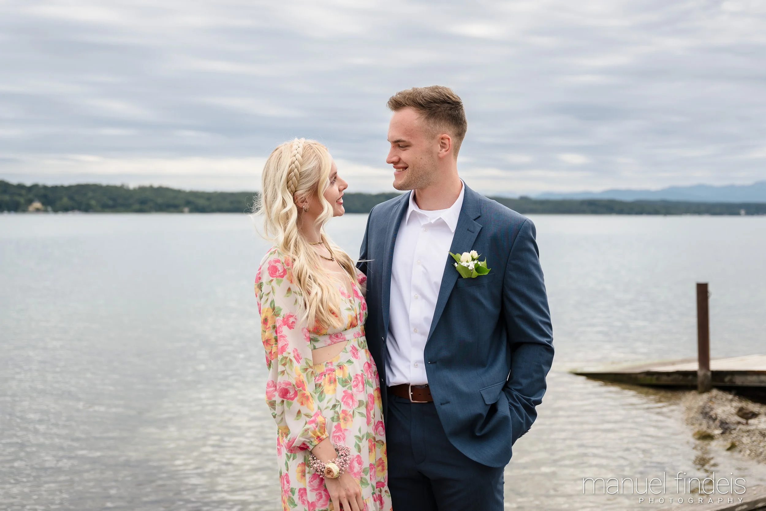 0667_Hochzeit-AuJ_www.manuelfindeis.com.jpg
