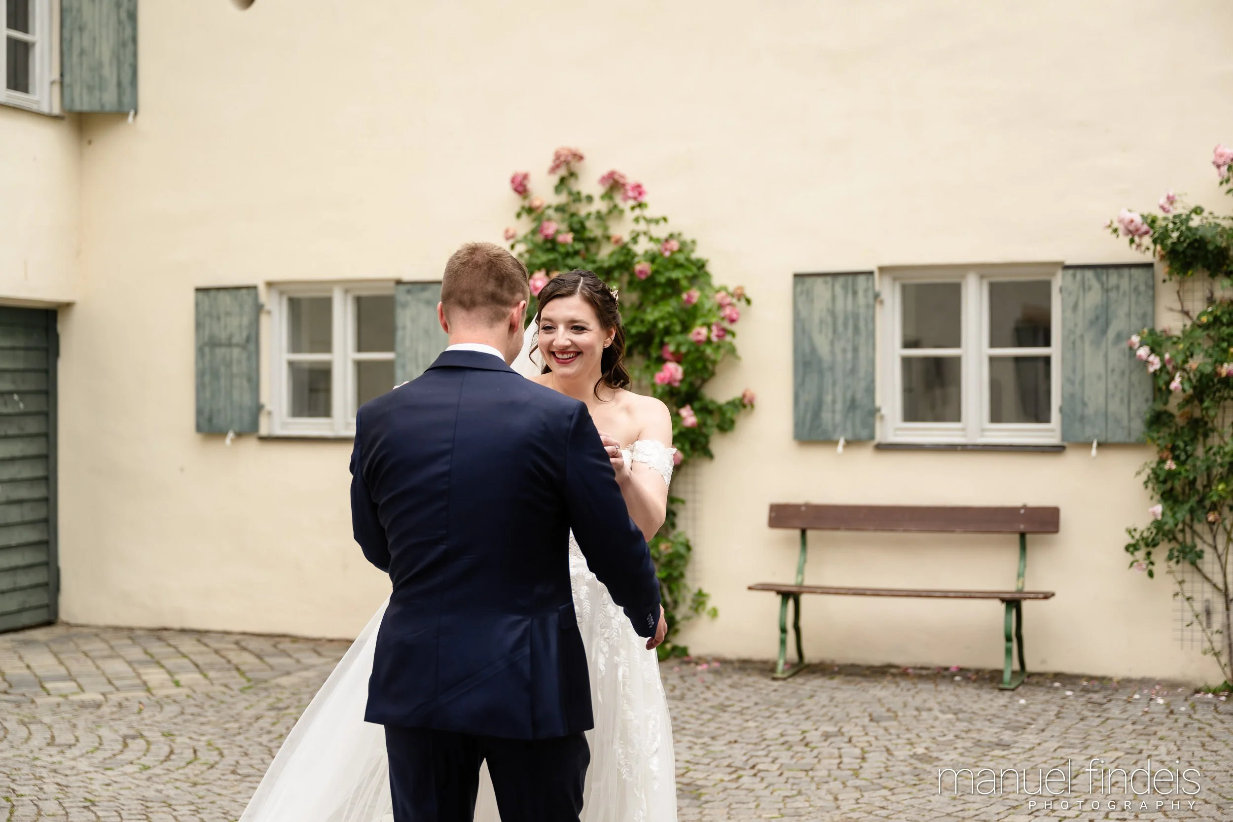 0012_Hochzeit_RuS_www.manuelfindeis.com.jpg