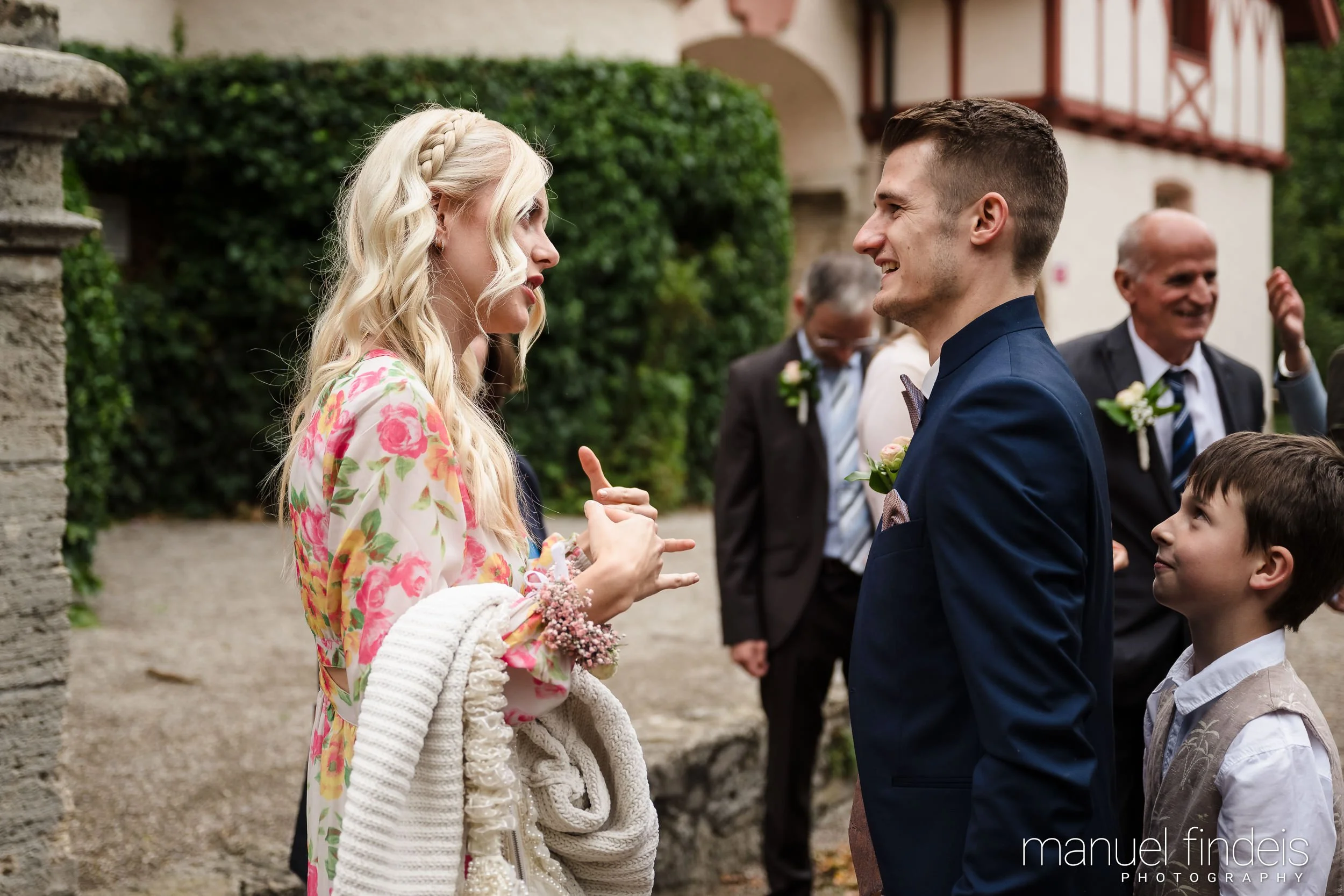 0370_Hochzeit-AuJ_www.manuelfindeis.com.jpg
