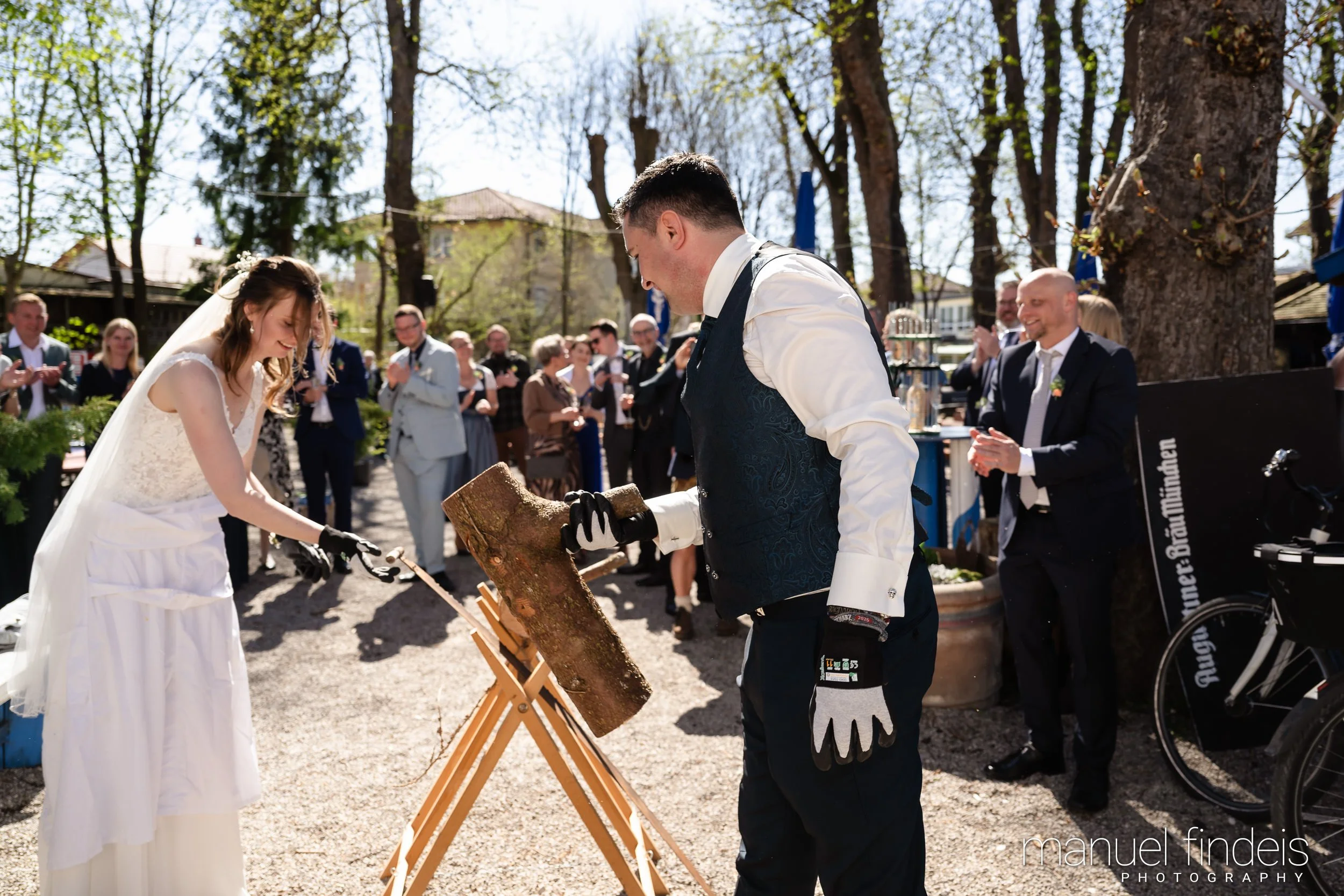 0600_Hochzeit_VuA_www.manuelfindeis.com.jpg