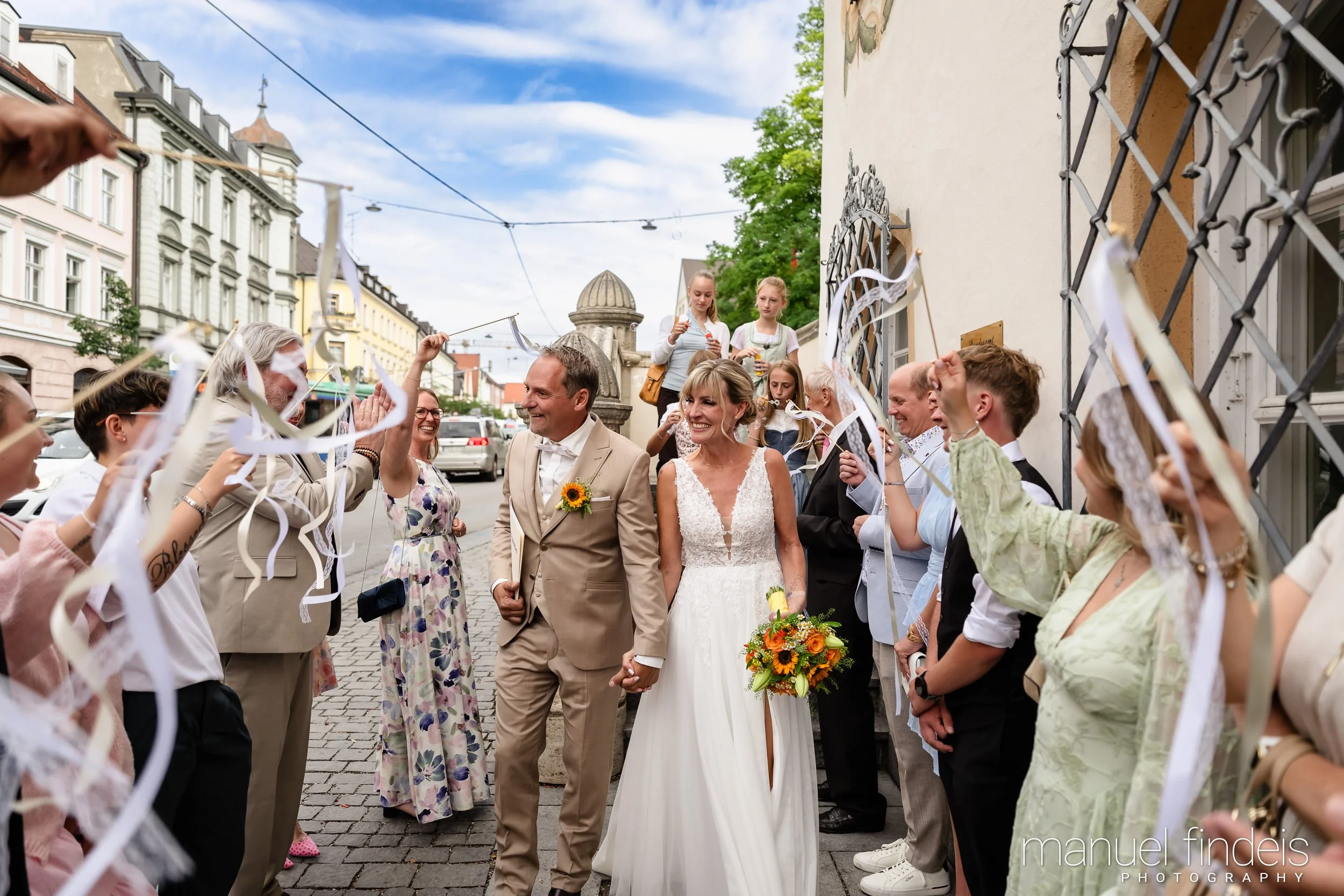 0254_Hochzeit_CuR_www.manuelfindeis.com.jpg