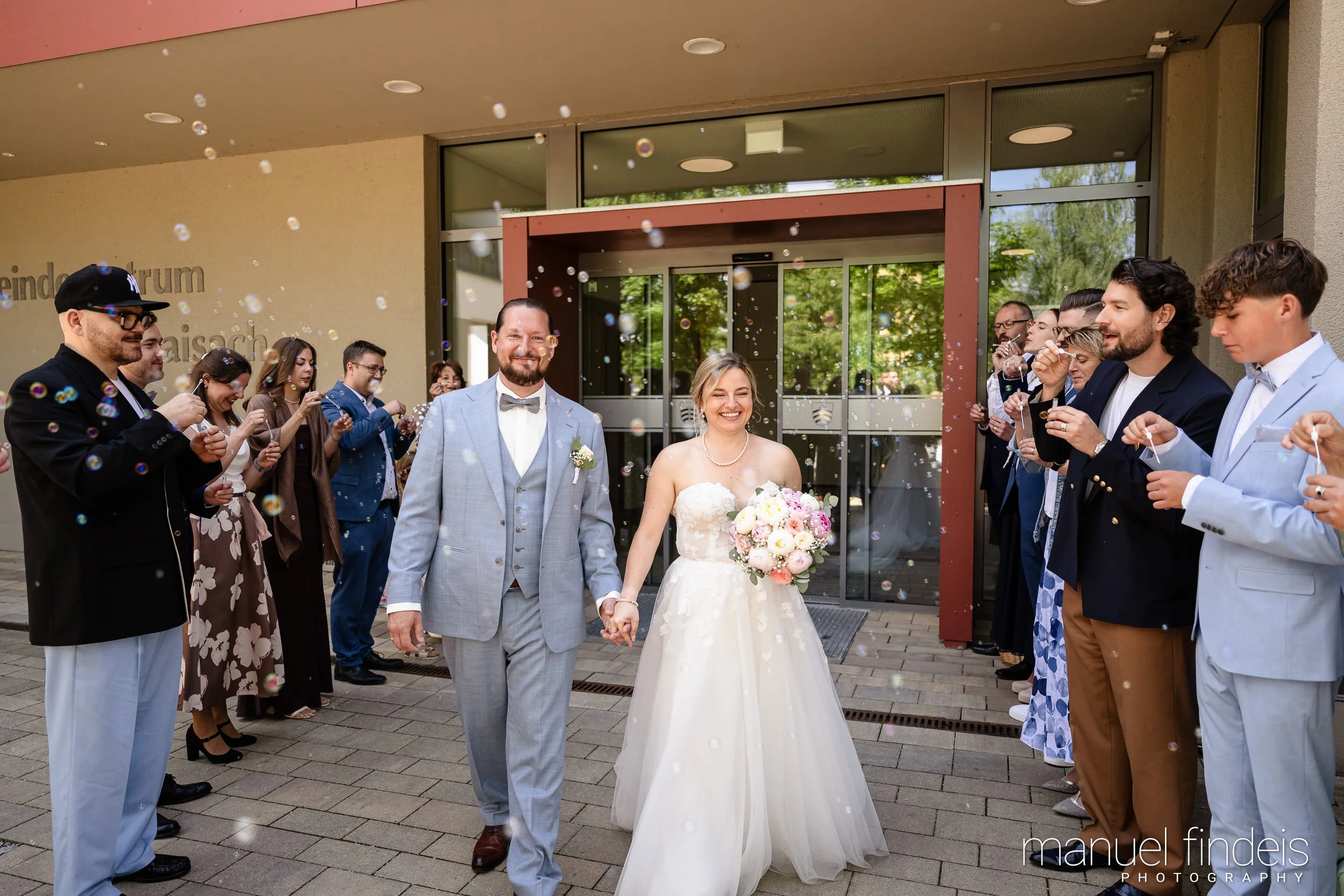 0319_Hochzeit_RundS_www.manuelfindeis.com.jpg