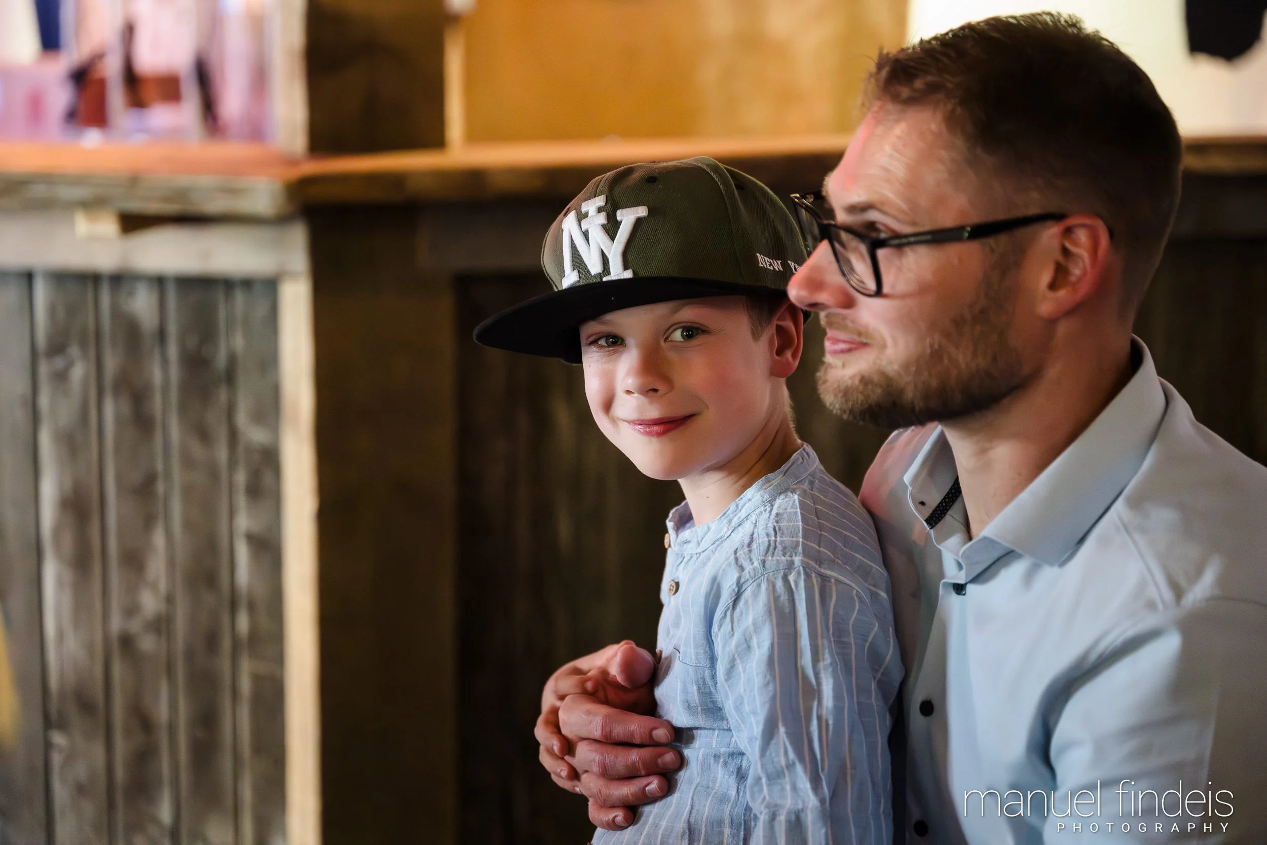 0647_Hochzeit-LUM_www.manuelfindeis.com.jpg