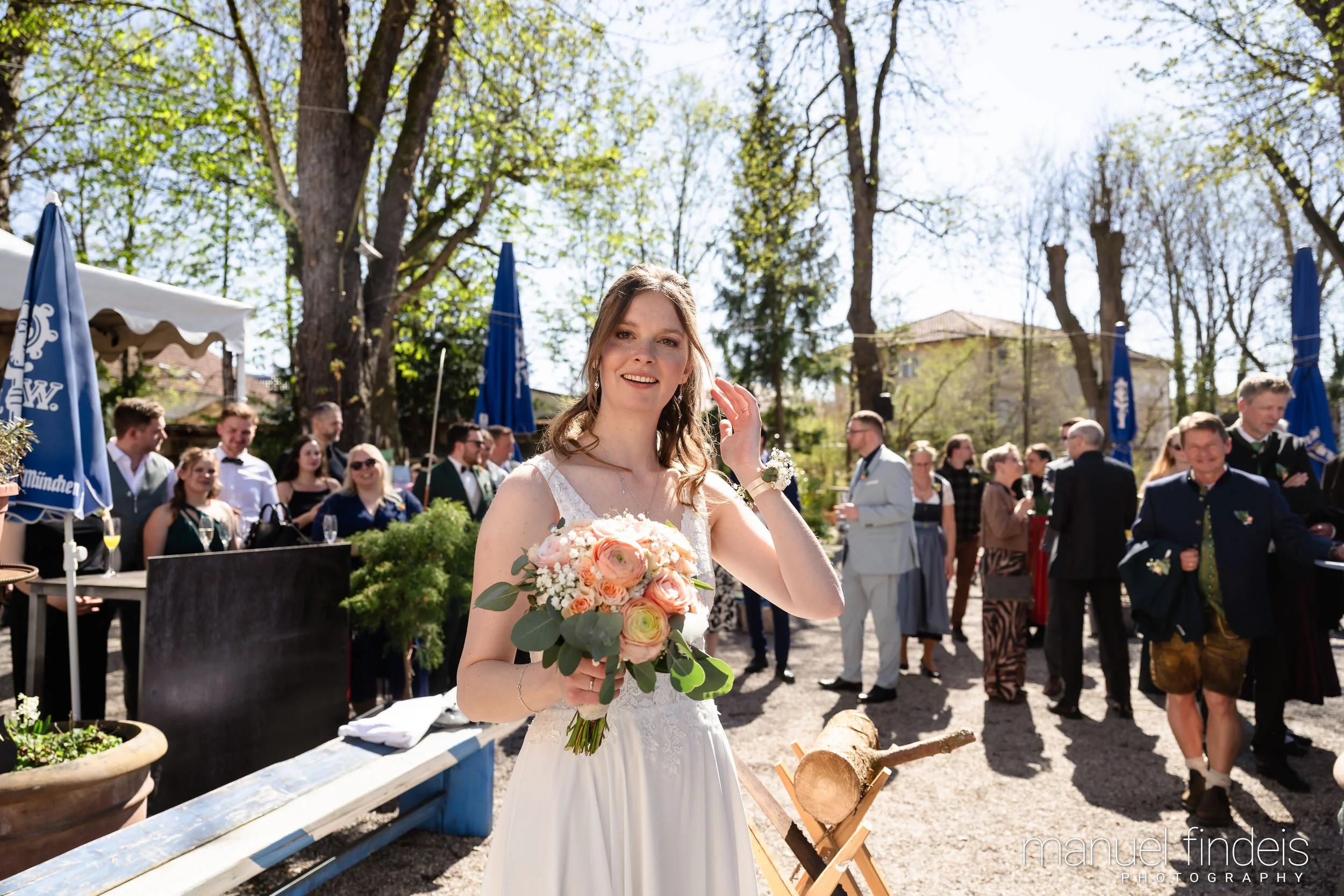 0605_Hochzeit_VuA_www.manuelfindeis.com.jpg