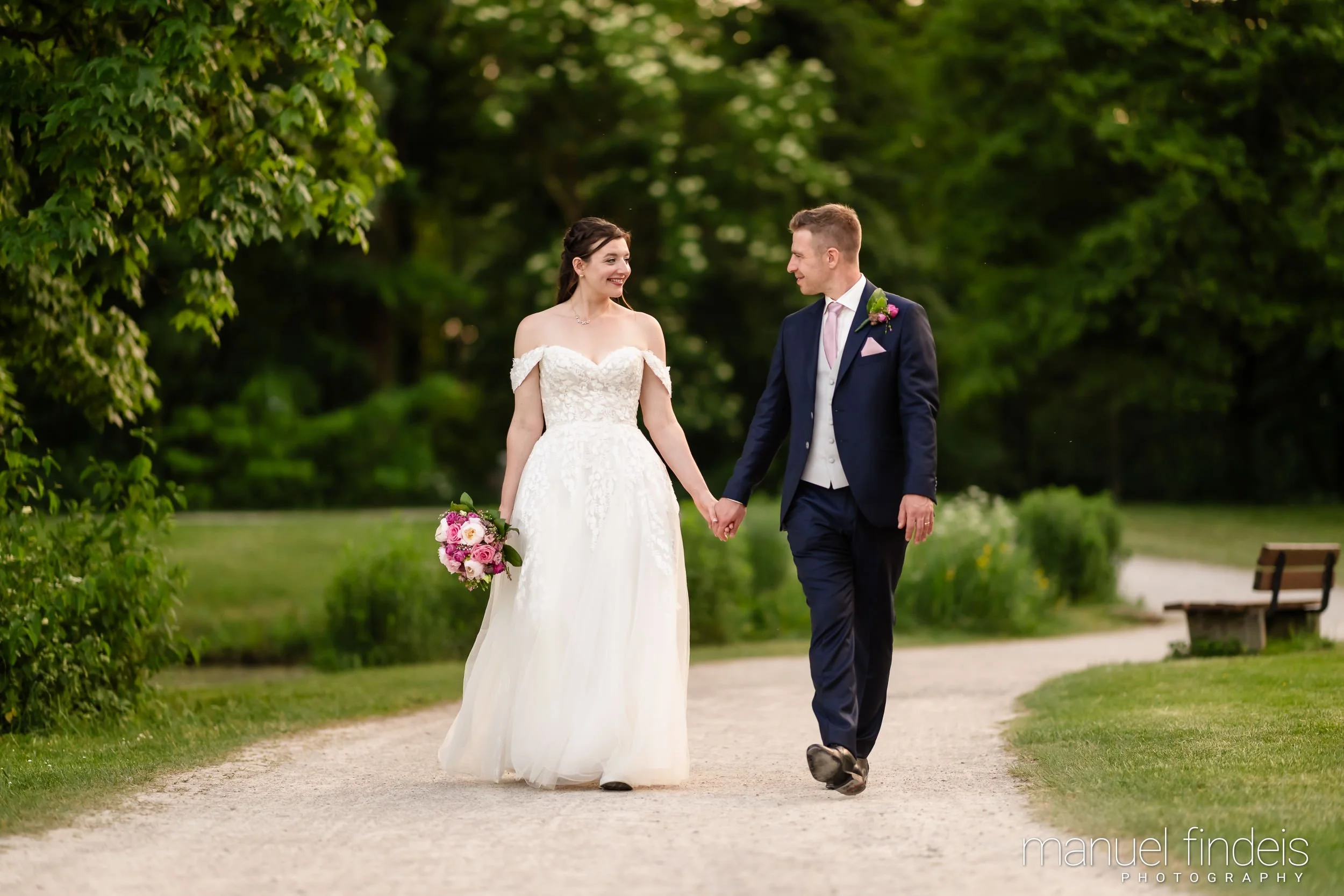 0933_Hochzeit_Rus_www.manuelfindeis.com.jpg