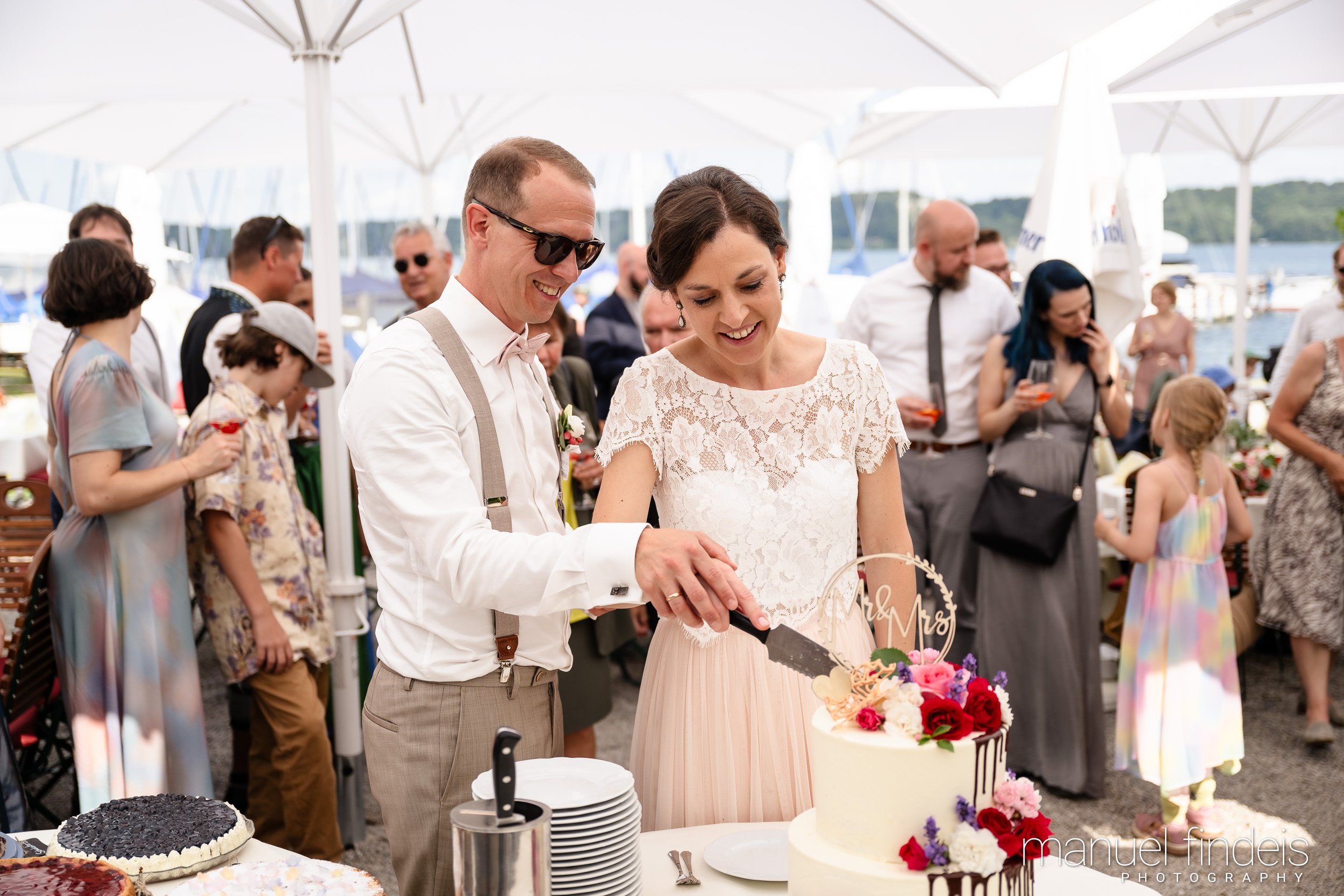 0498_Hochzeit-BuL_www.manuelfindeis.com.jpg