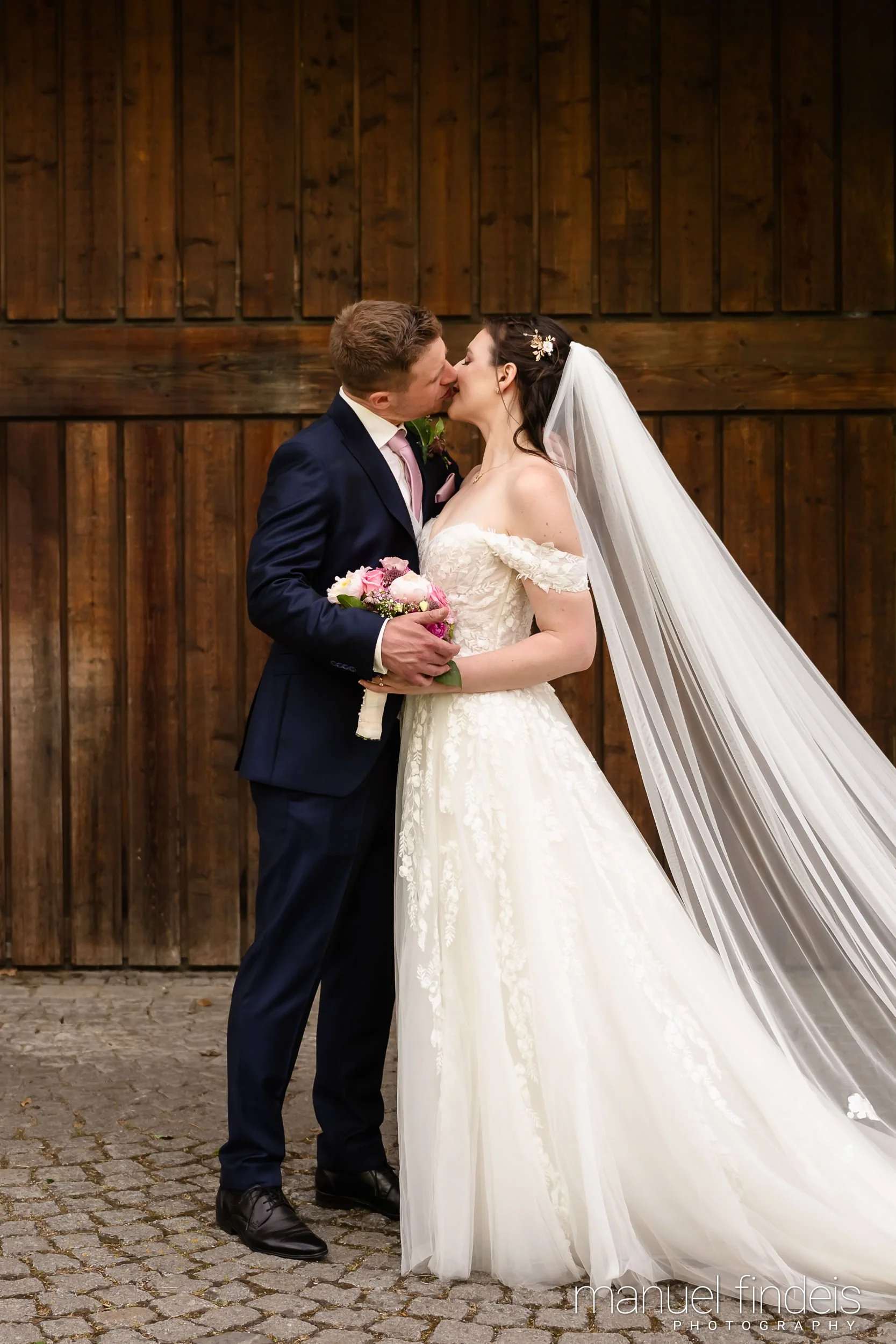 0586_Hochzeit_Rus_www.manuelfindeis.com.jpg