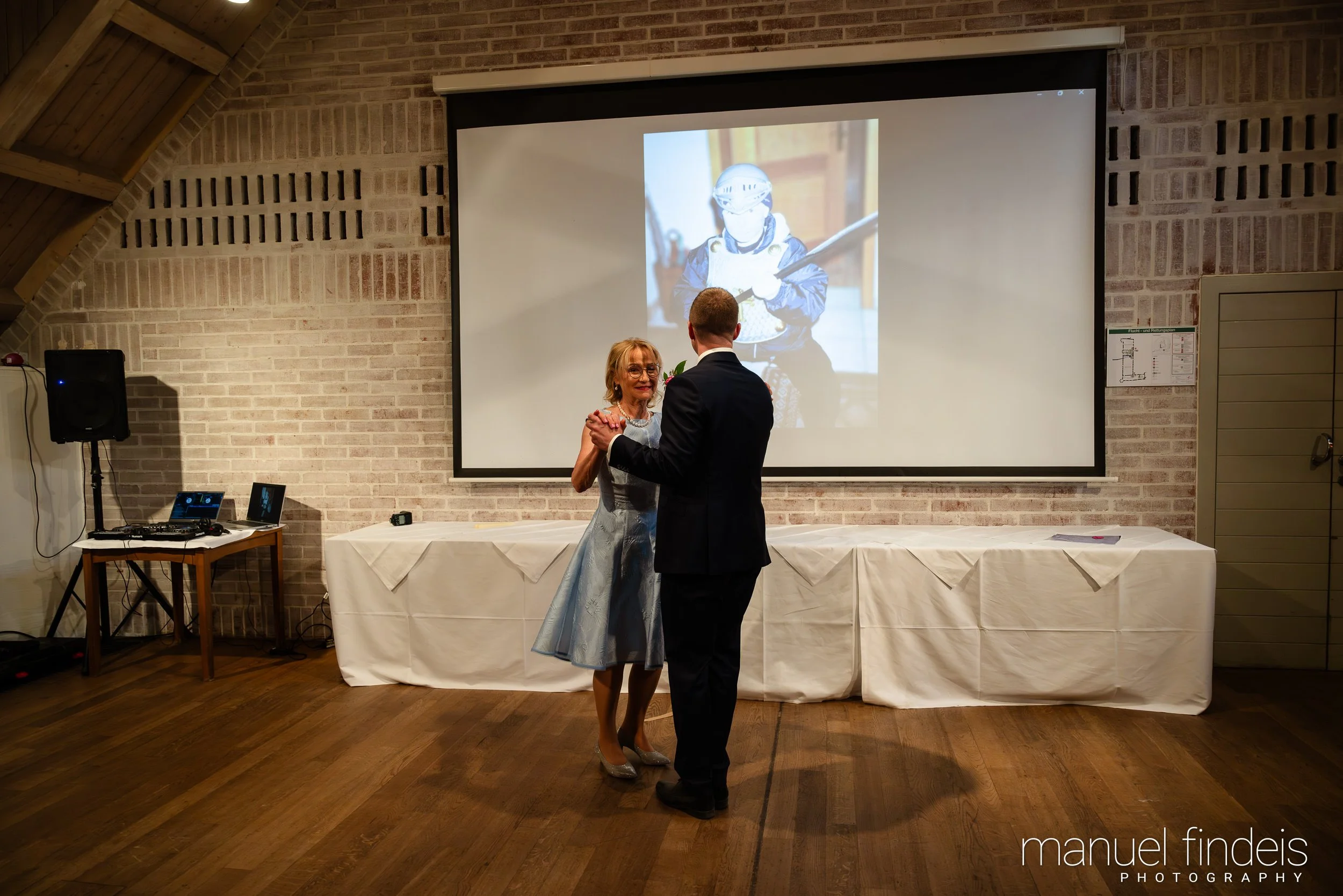 0759_Hochzeit_Rus_www.manuelfindeis.com.jpg