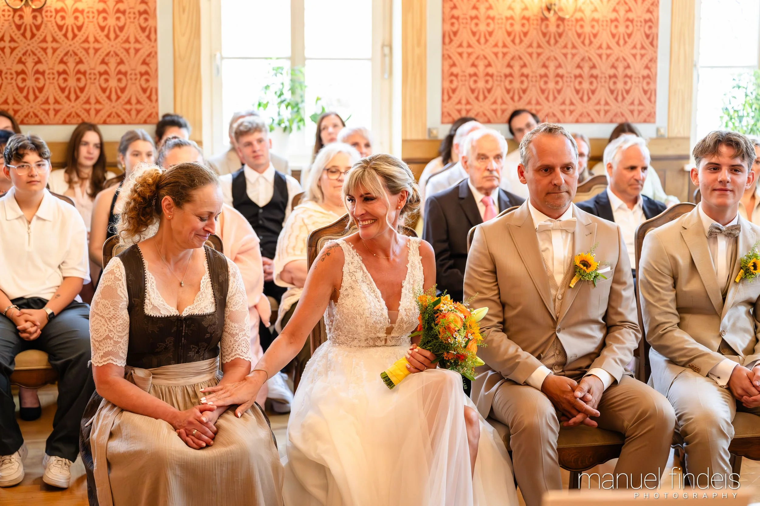 0191_Hochzeit_CuR_www.manuelfindeis.com.jpg