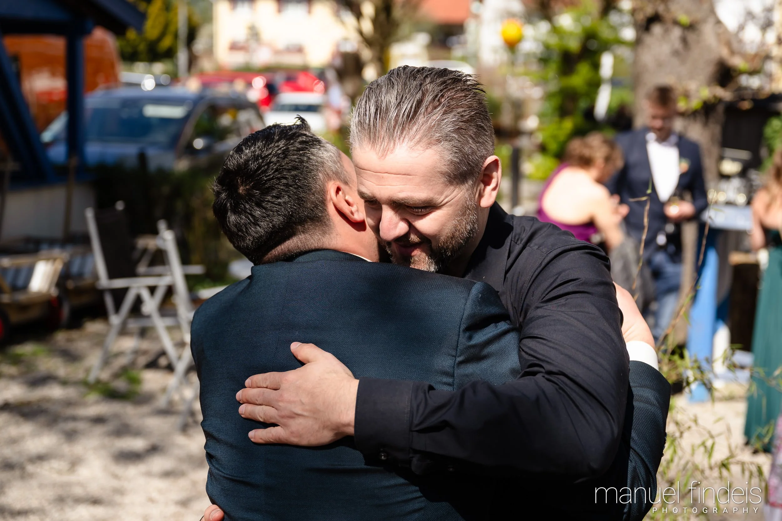 0469_Hochzeit_VuA_www.manuelfindeis.com.jpg