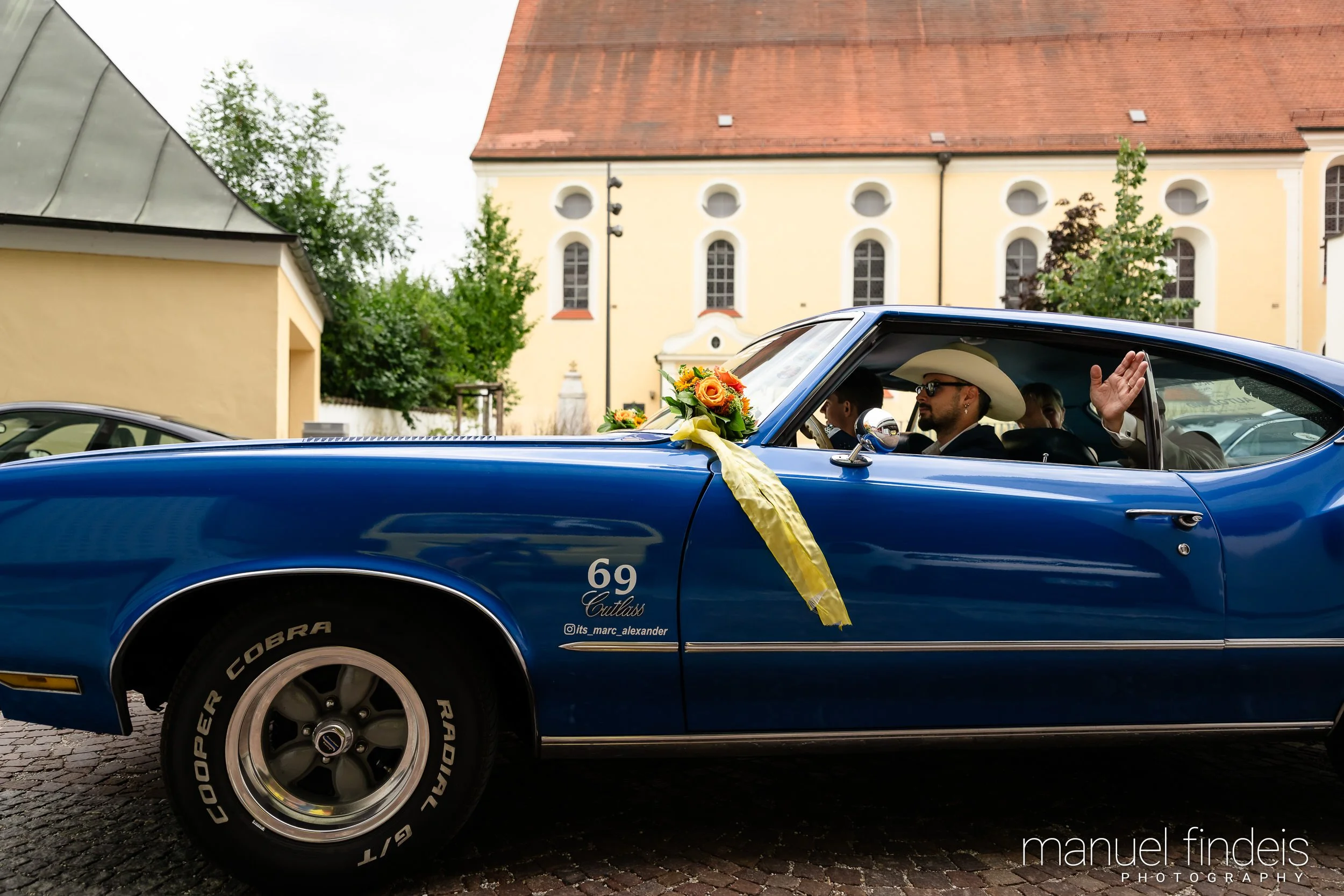 0367_Hochzeit_CuR_www.manuelfindeis.com.jpg