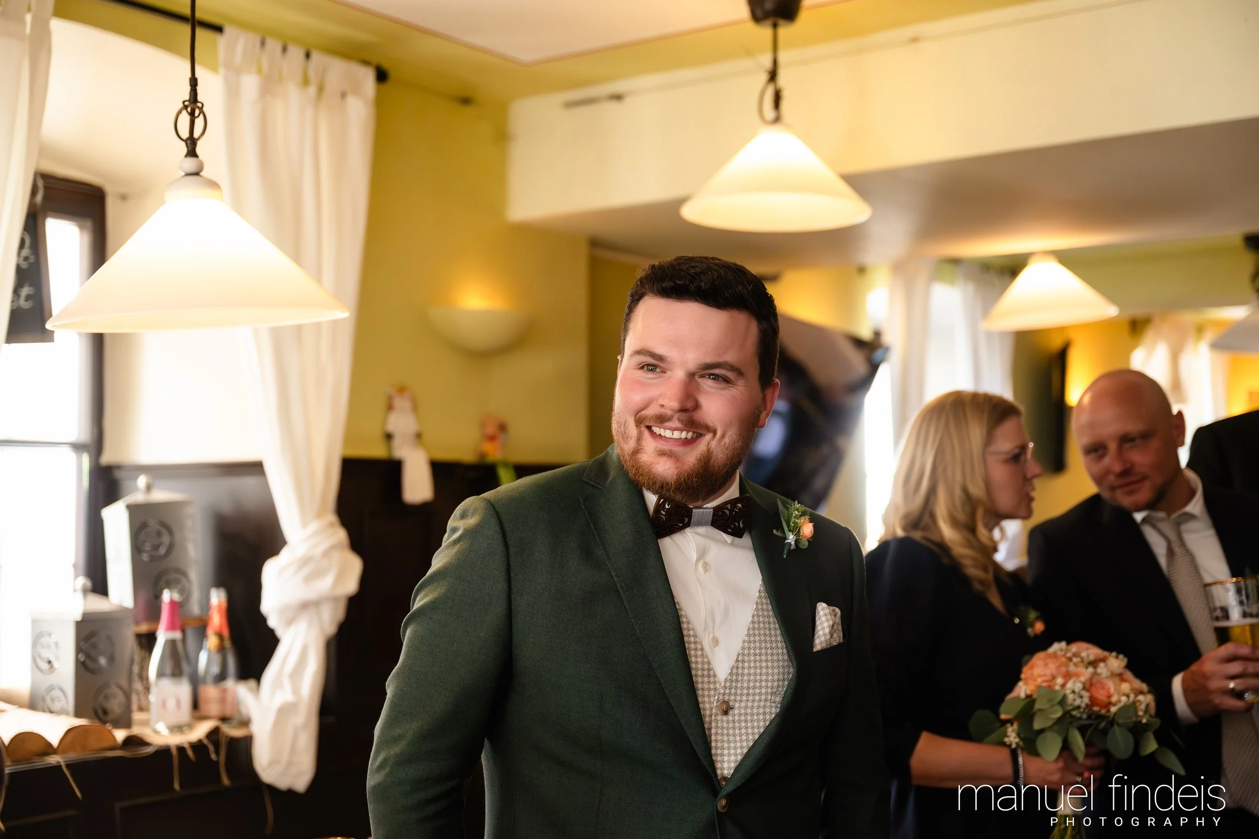 0759_Hochzeit_VuA_www.manuelfindeis.com.jpg