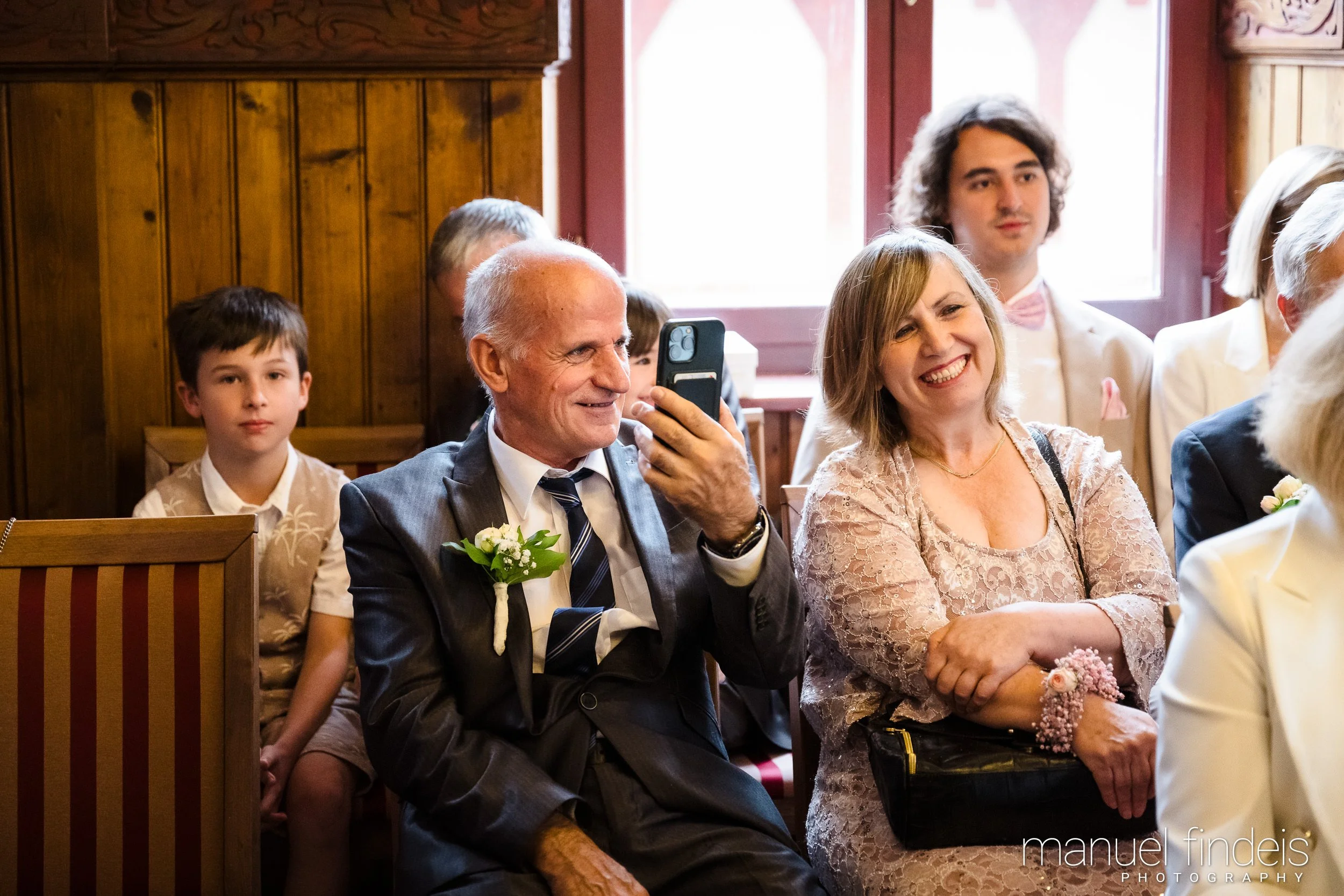 0233_Hochzeit-AuJ_www.manuelfindeis.com.jpg