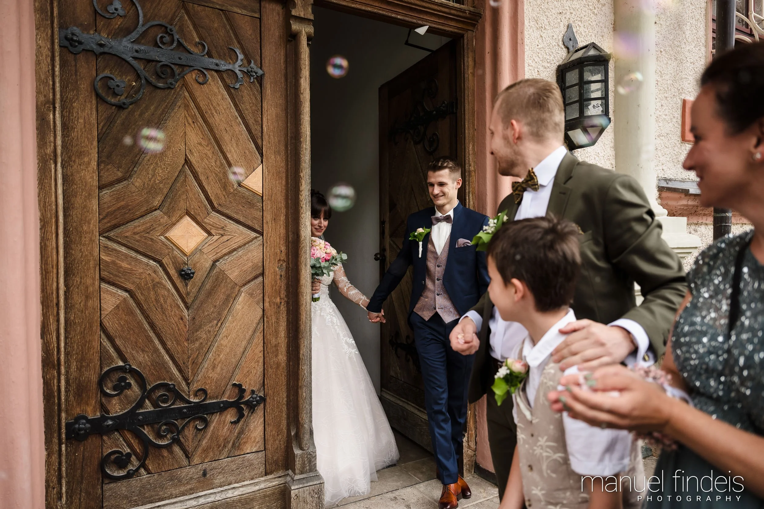 0271_Hochzeit-AuJ_www.manuelfindeis.com.jpg