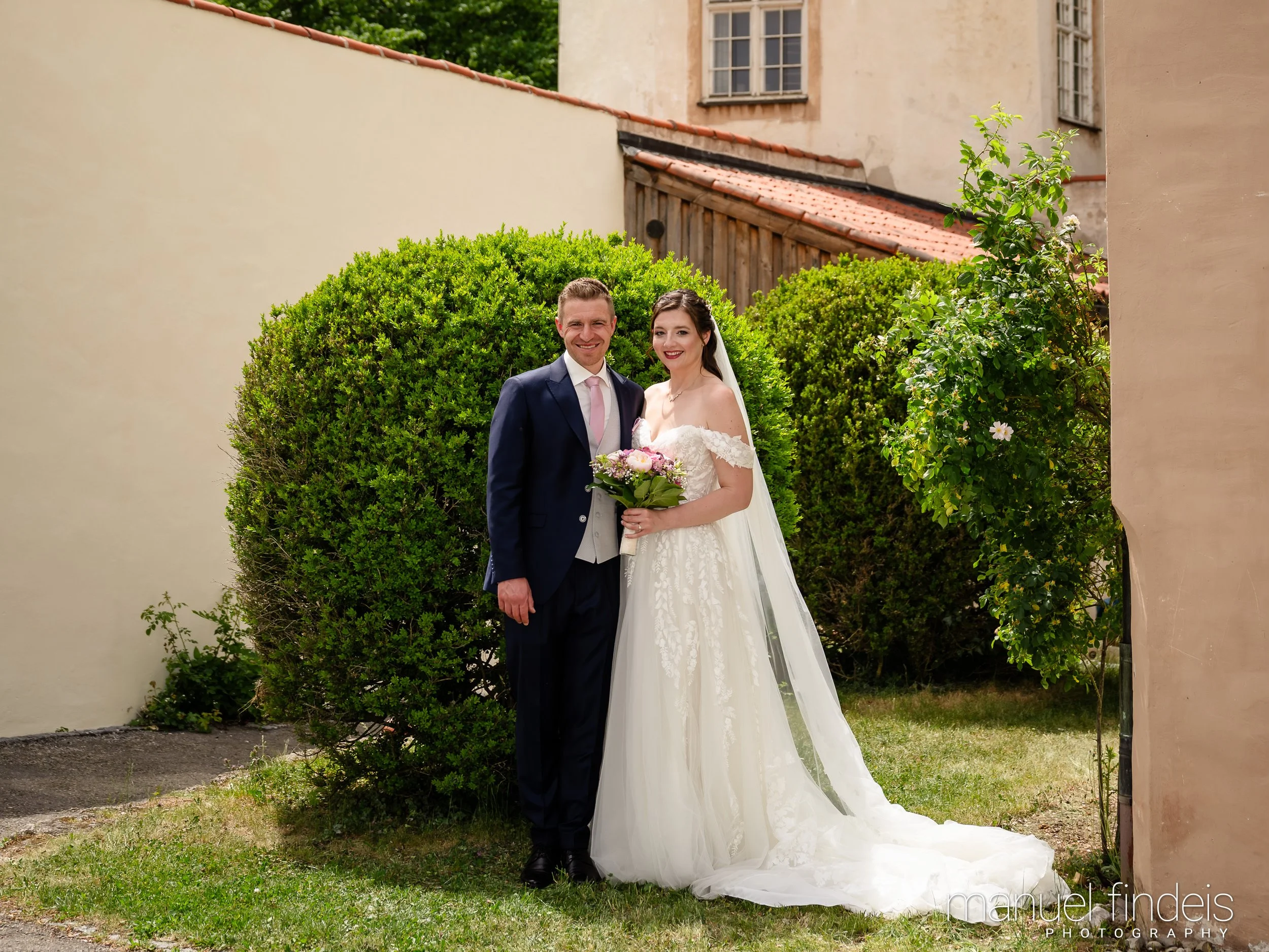 0078_Hochzeit_RuS_www.manuelfindeis.com.jpg