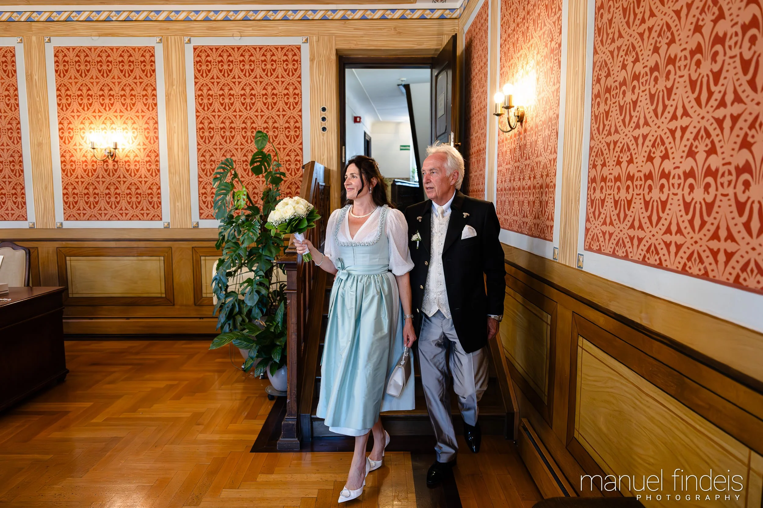 0080_Hochzeit_AuE_www.manuelfindeis.com.jpg